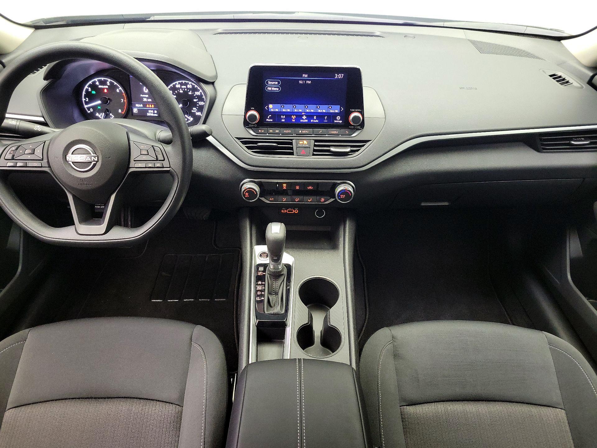 Thumbnail: 2025 Nissan Altima - 9