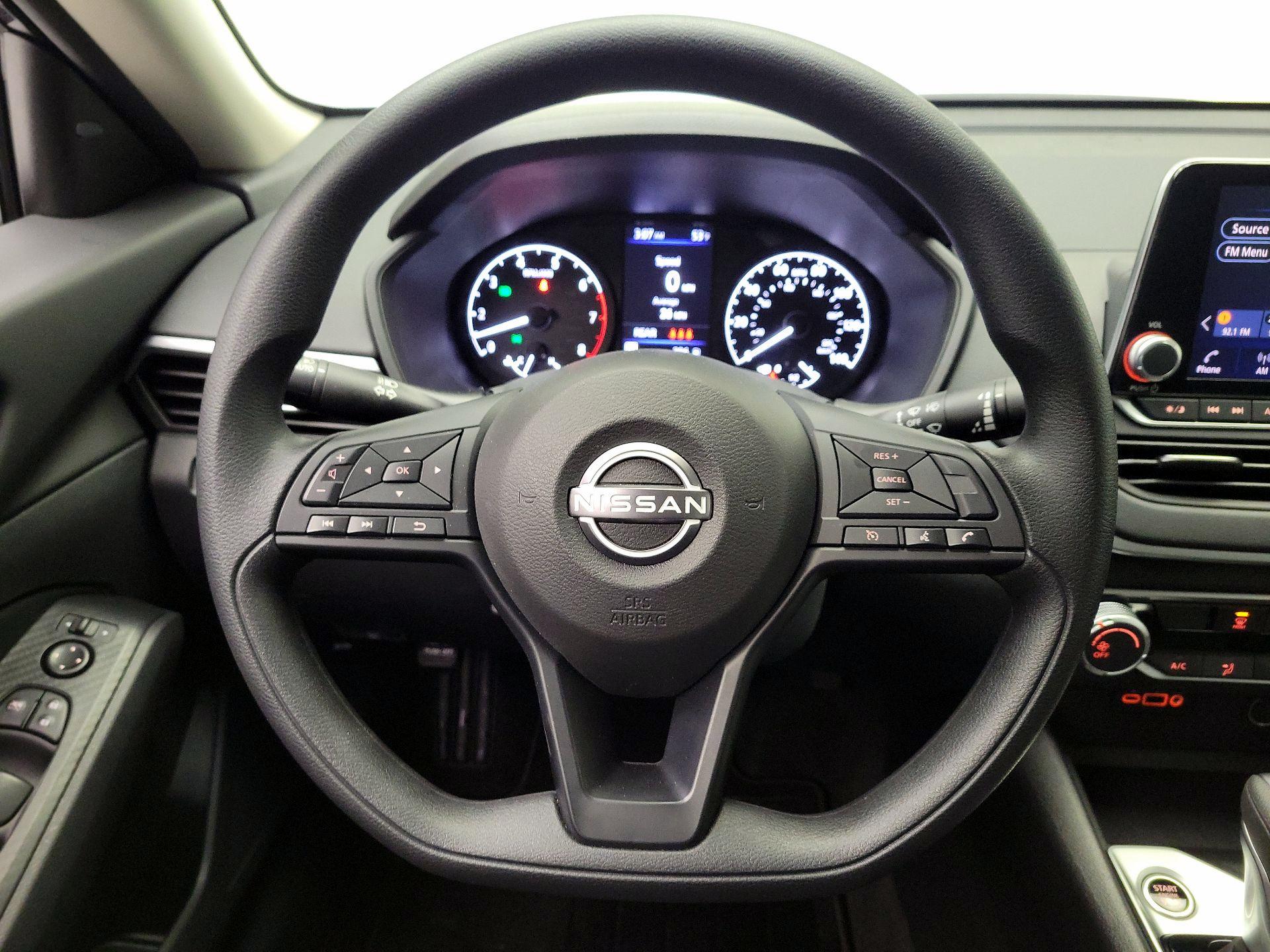Thumbnail: 2025 Nissan Altima - 10