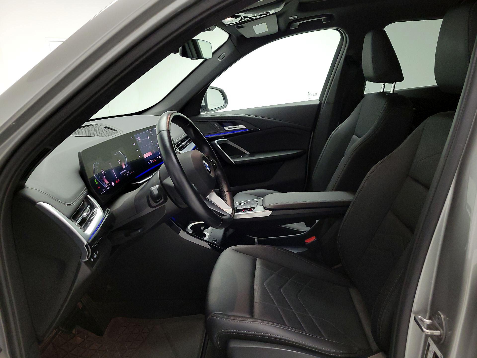 Thumbnail: 2024 BMW X1 - 11