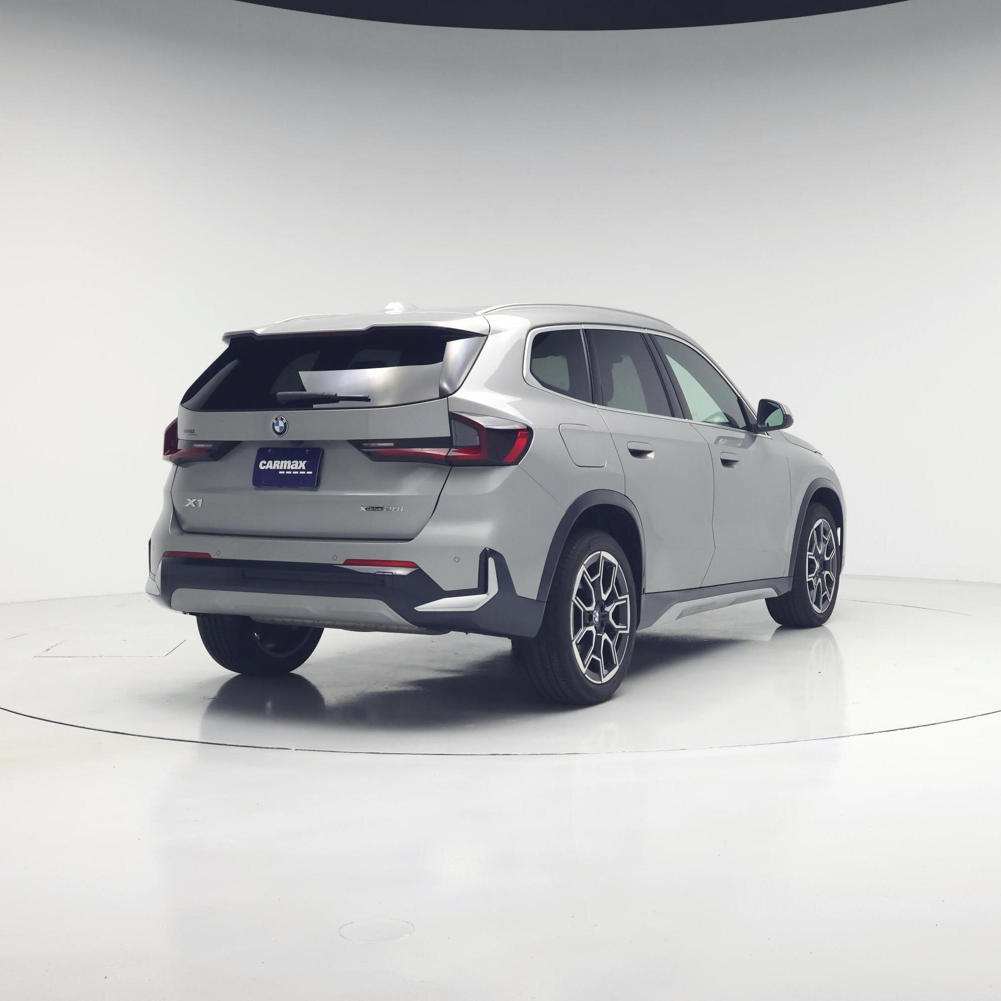 Thumbnail: 2024 BMW X1 - 8