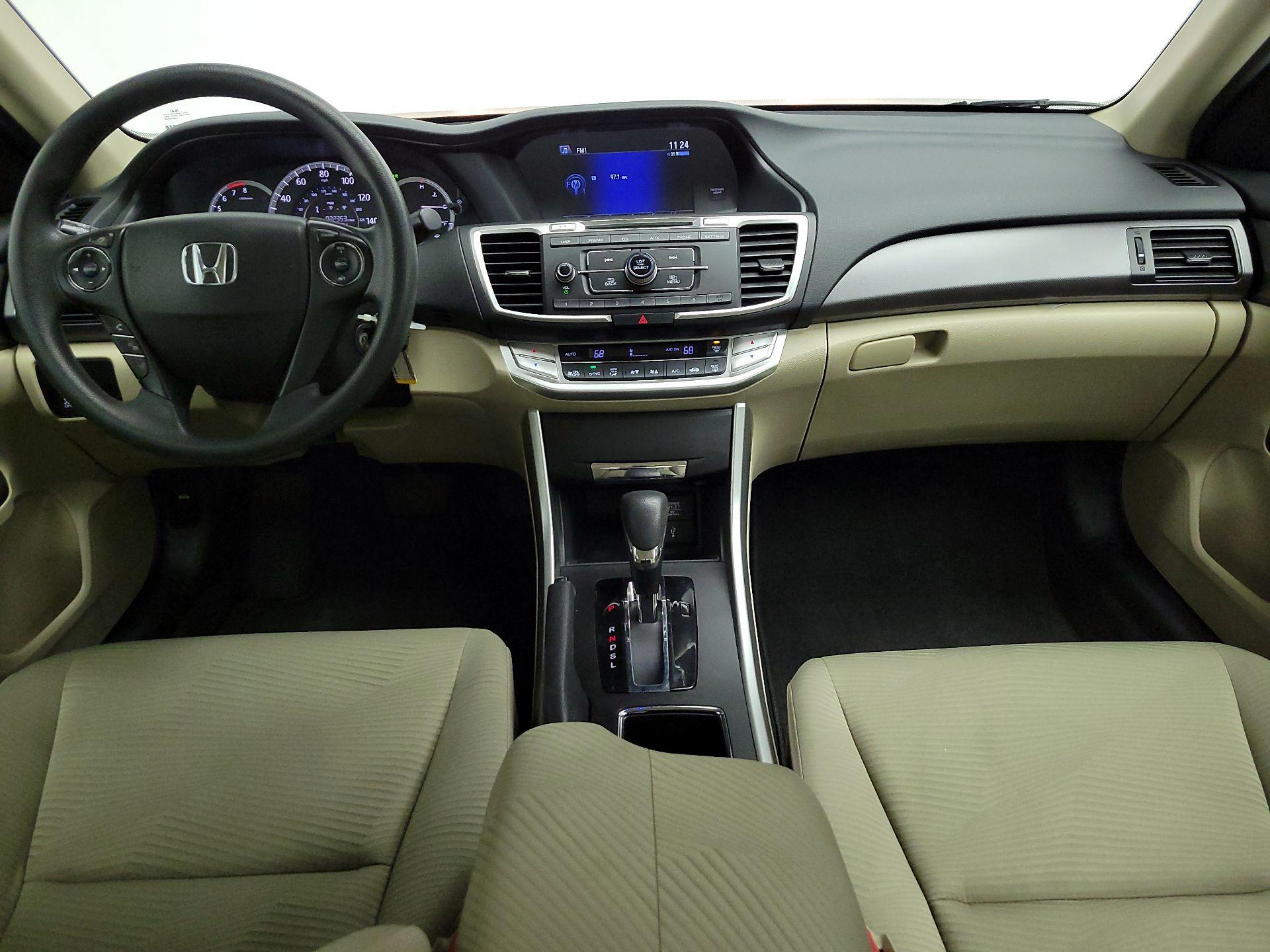 Thumbnail: 2015 Honda Accord - 9