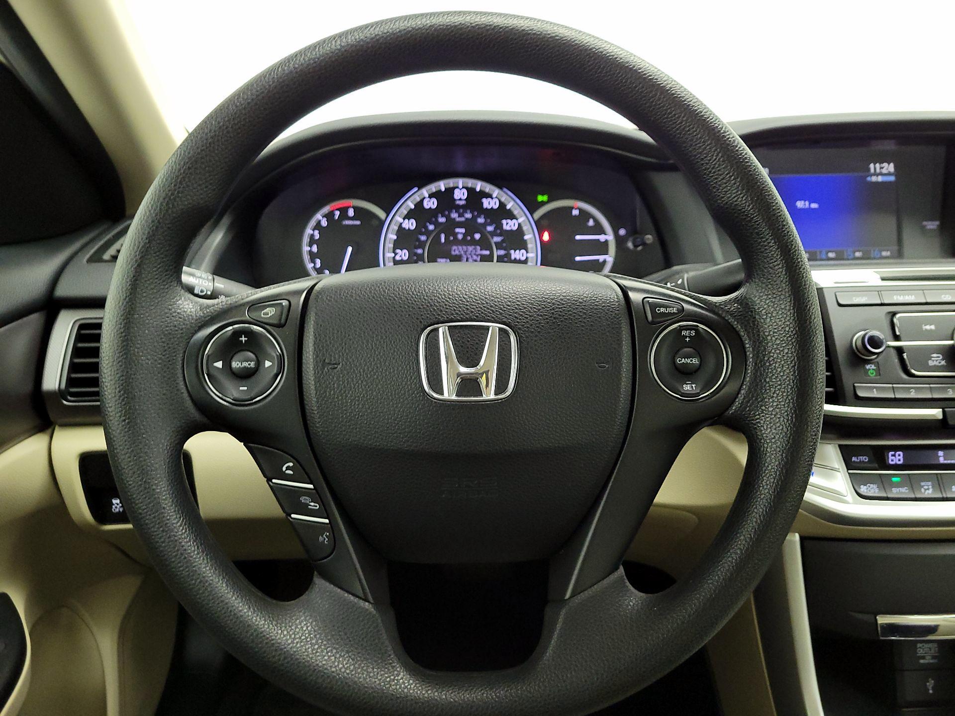 Thumbnail: 2015 Honda Accord - 10