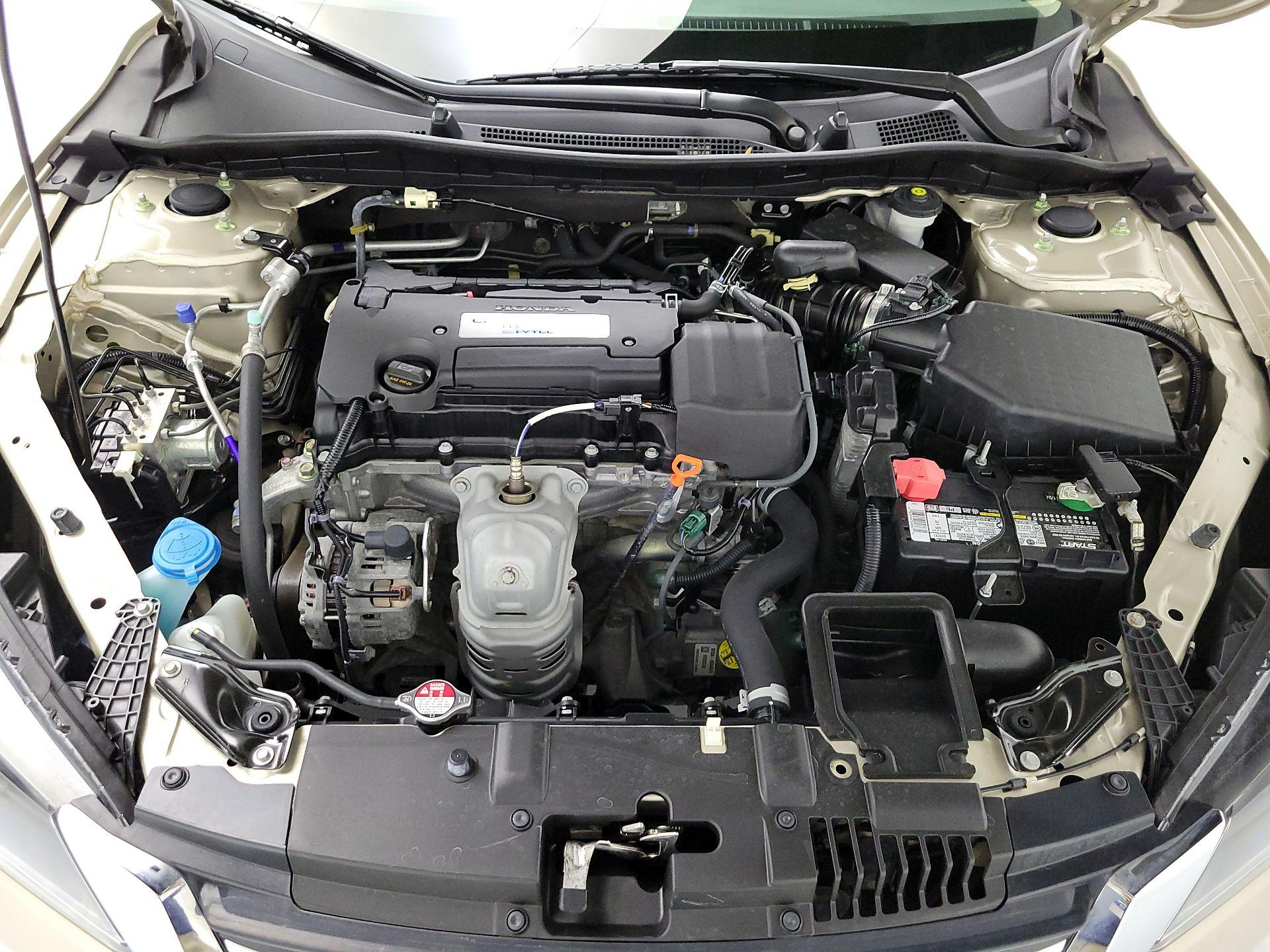 Thumbnail: 2015 Honda Accord - 20