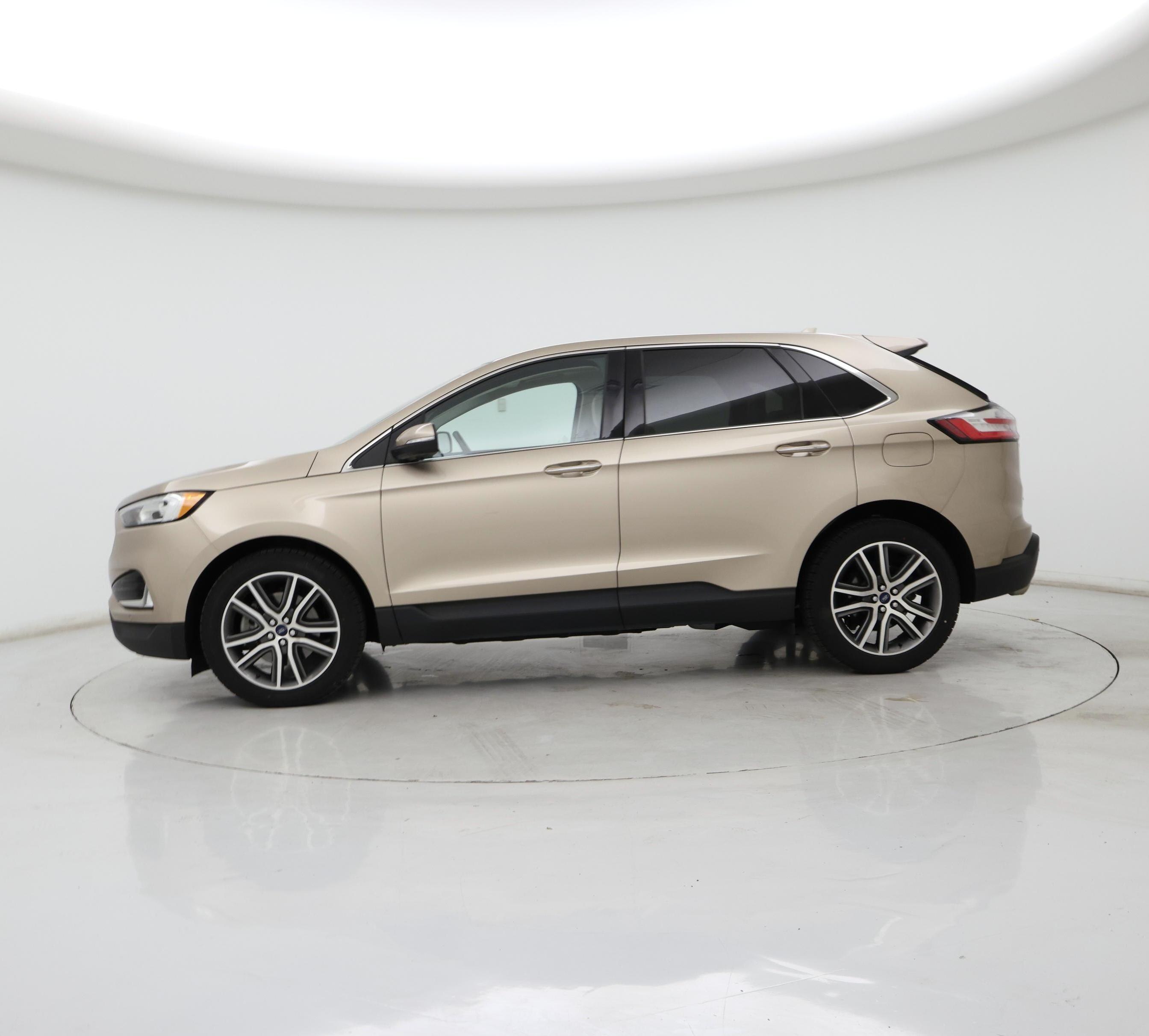 Thumbnail: 2020 Ford Edge - 3