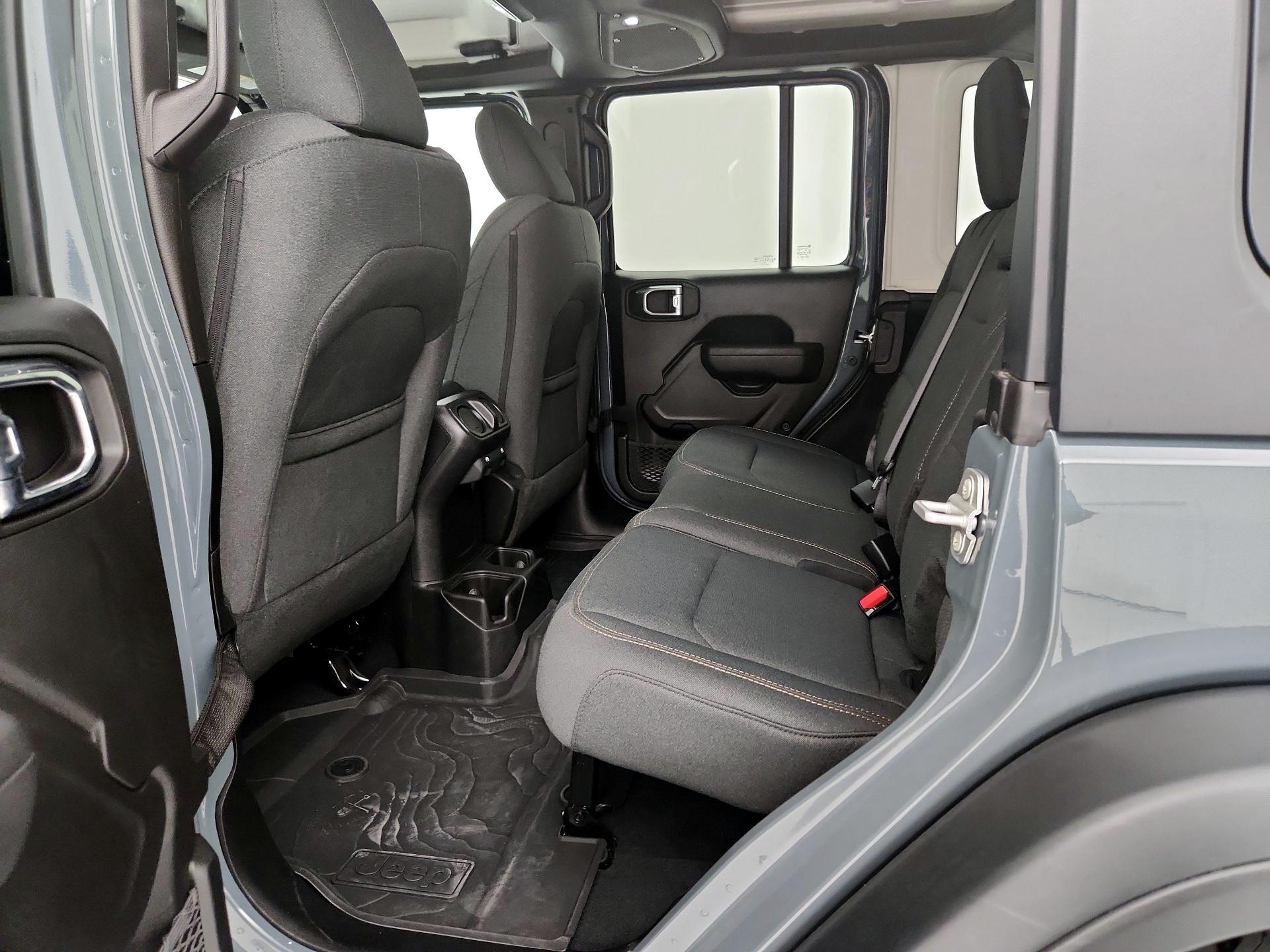 Thumbnail: 2025 Jeep Wrangler - 19