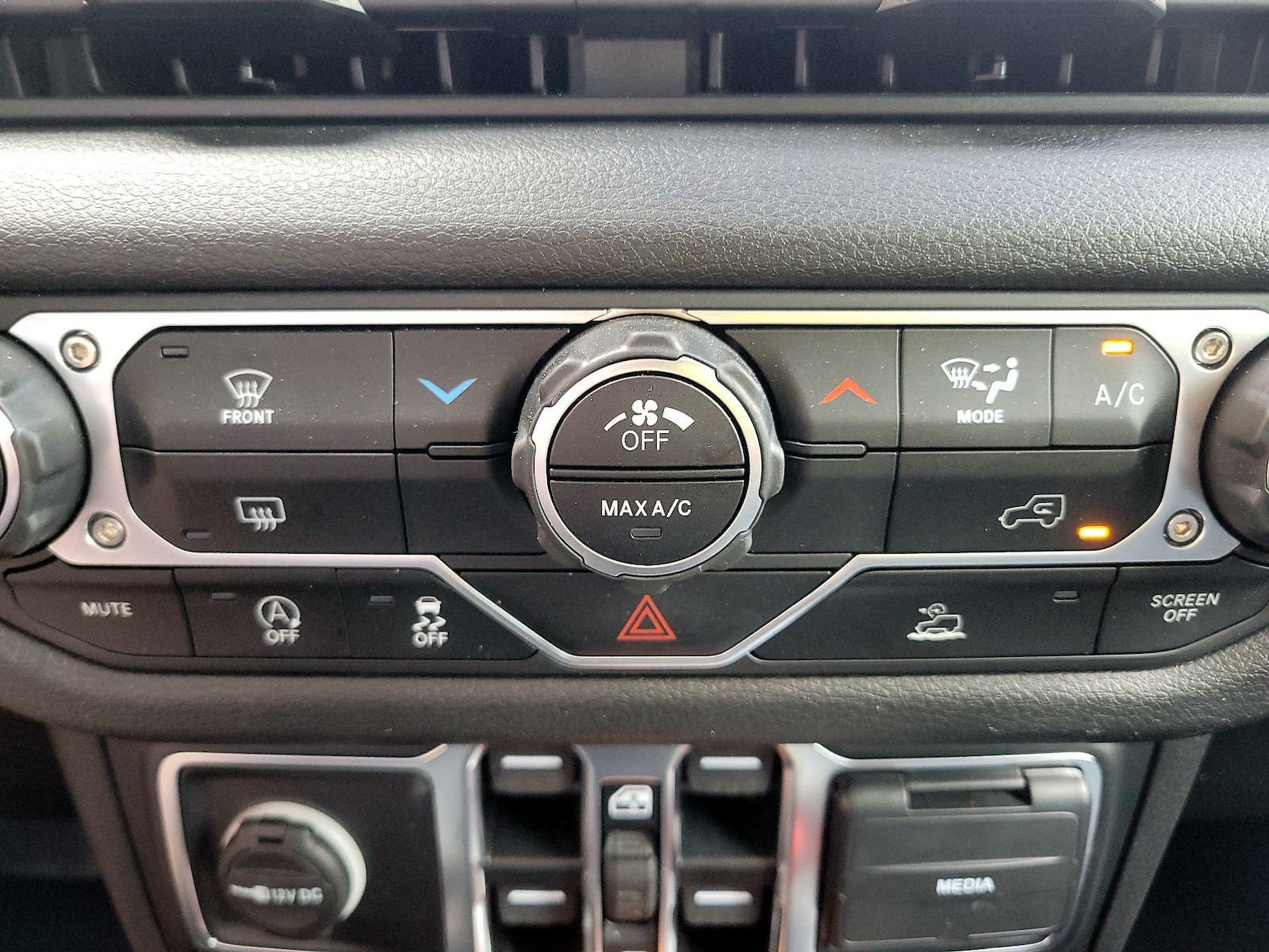 2024 Jeep Wrangler 4-Door Sport S - Photo 15