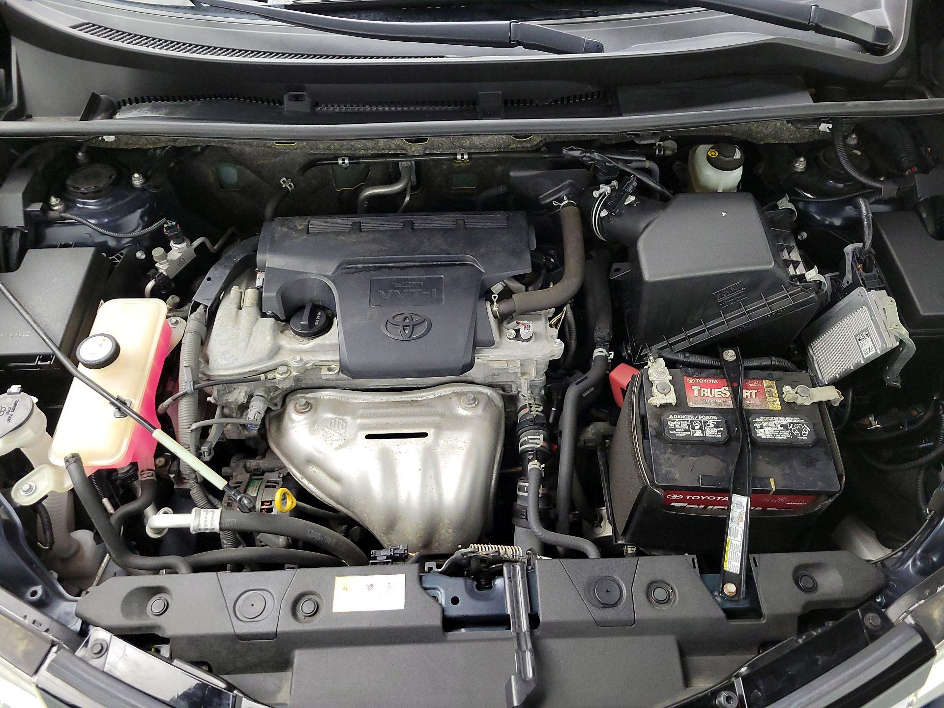 Thumbnail: 2018 Toyota RAV4 - 17