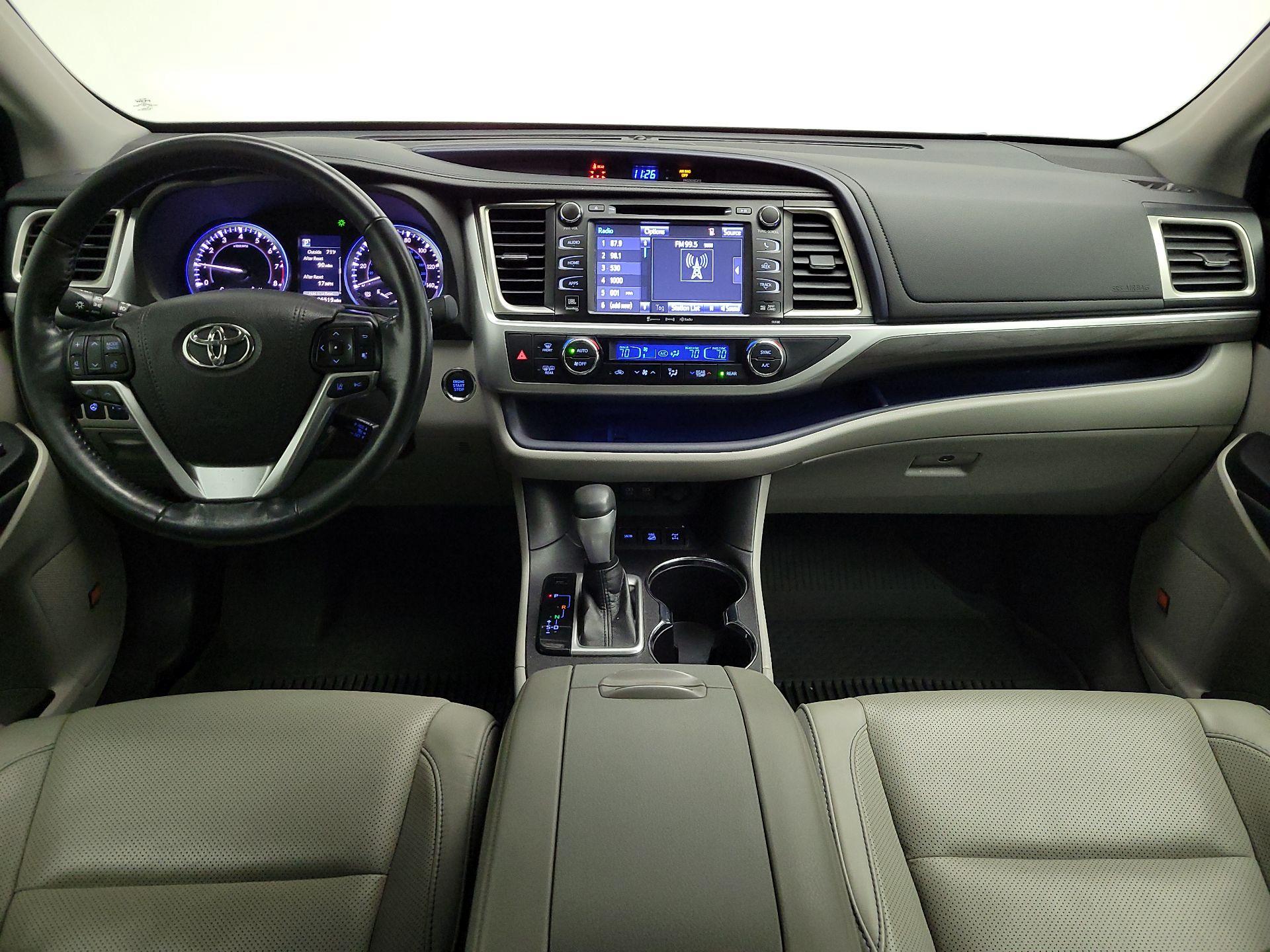 Thumbnail: 2018 Toyota Highlander - 9