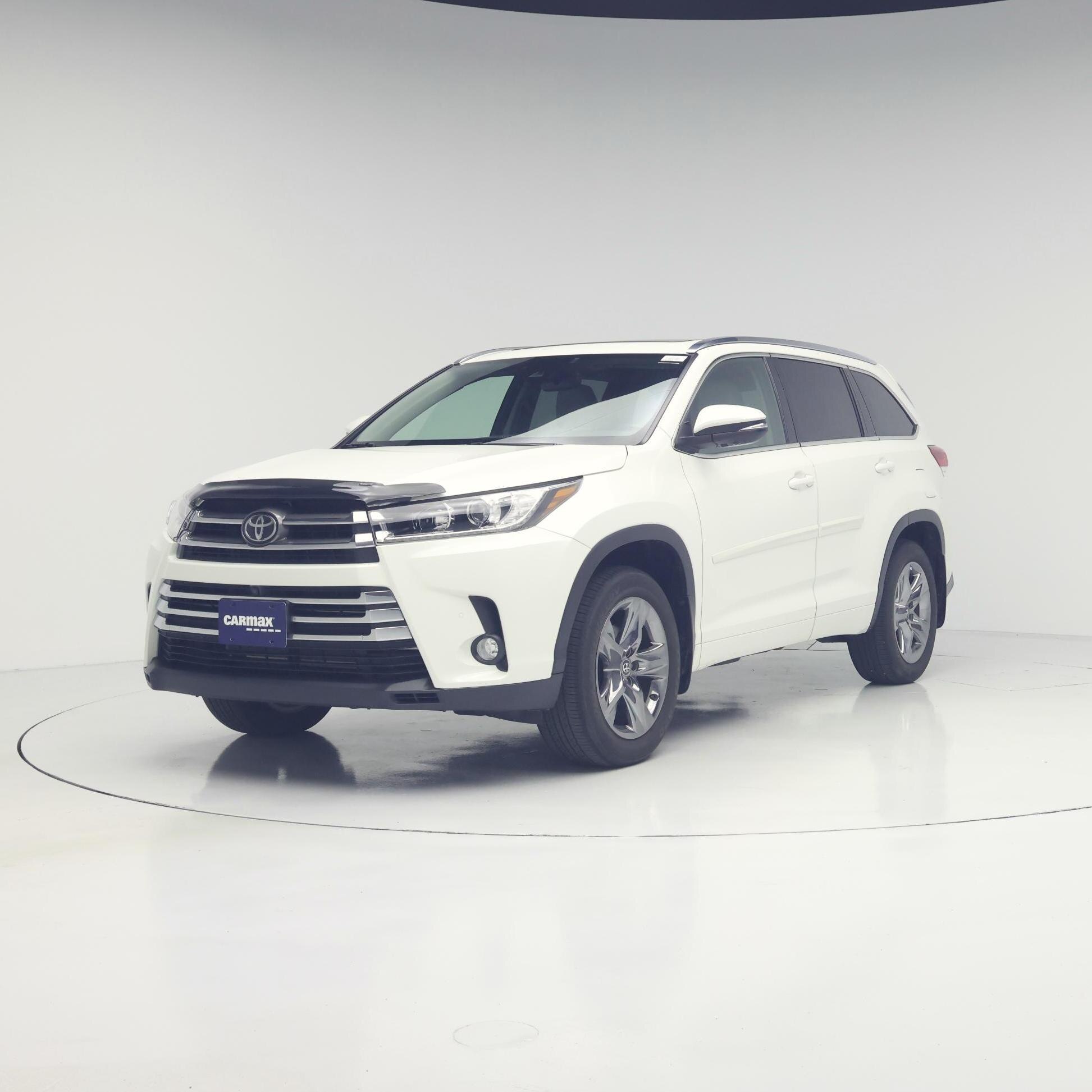 Thumbnail: 2018 Toyota Highlander - 4
