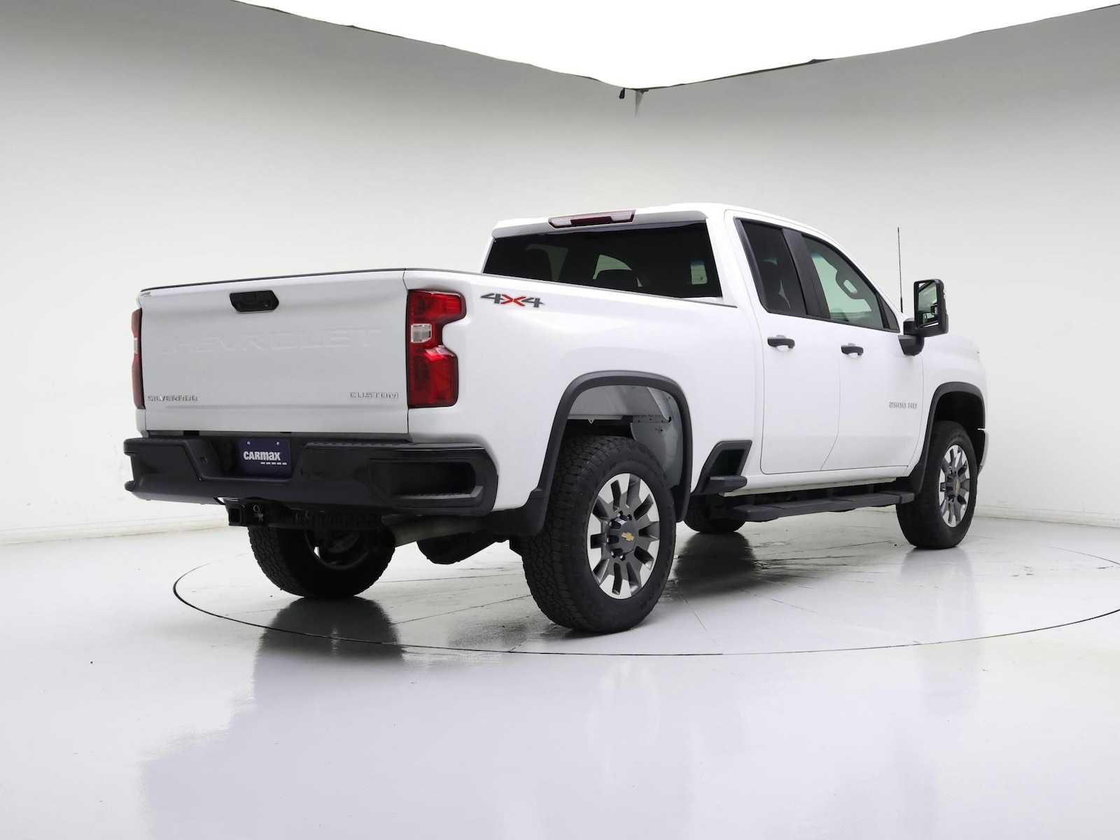 2023 Chevrolet Silverado 2500HD Custom - Photo 9