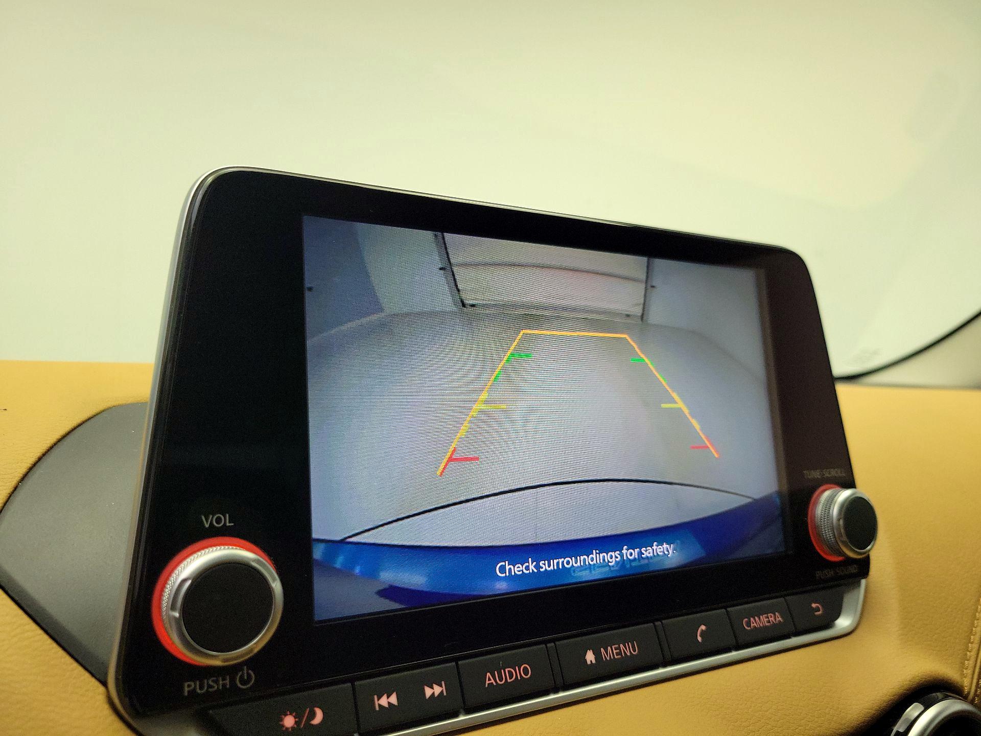 Thumbnail: 2023 Nissan Sentra - 14