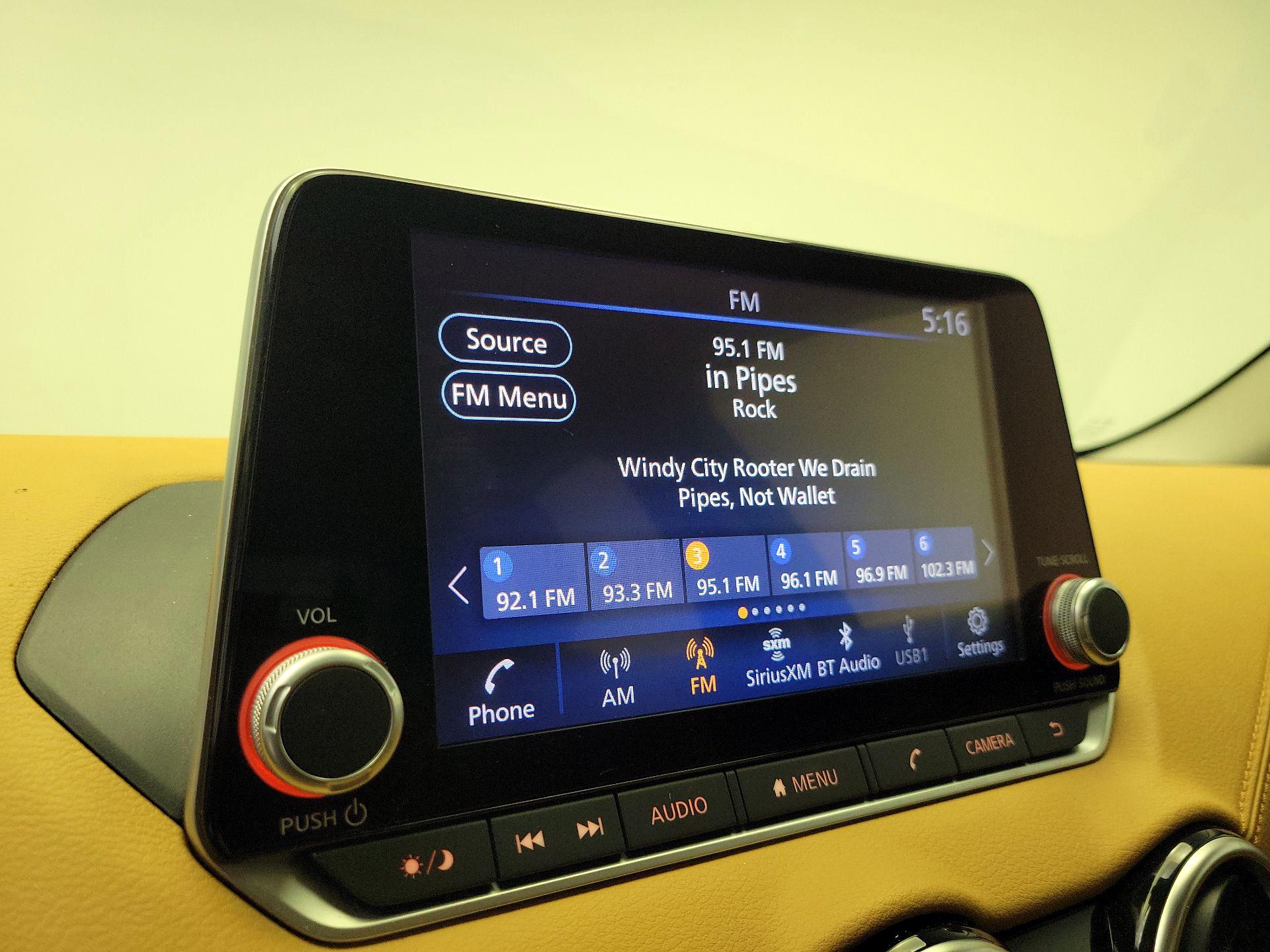 Thumbnail: 2023 Nissan Sentra - 15