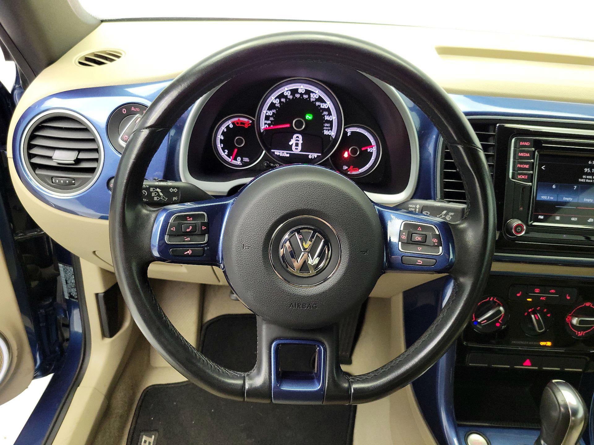 Thumbnail: 2017 Volkswagen Beetle - 10