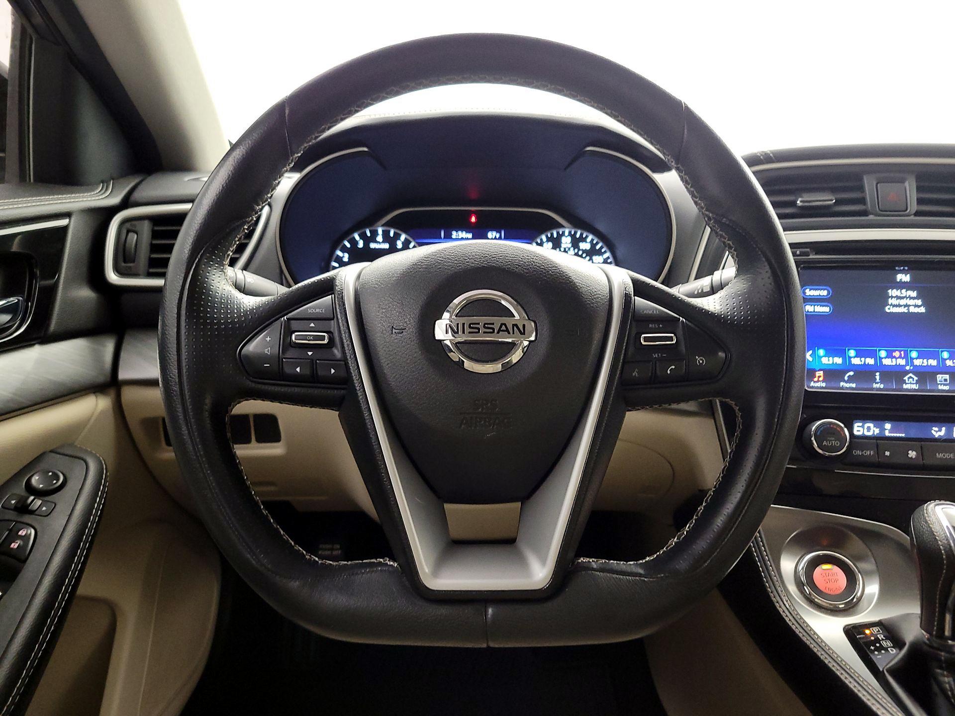 Thumbnail: 2017 Nissan Maxima - 10