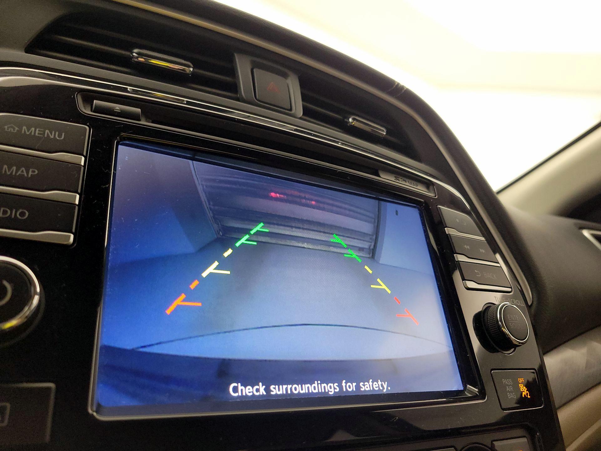 Thumbnail: 2017 Nissan Maxima - 15