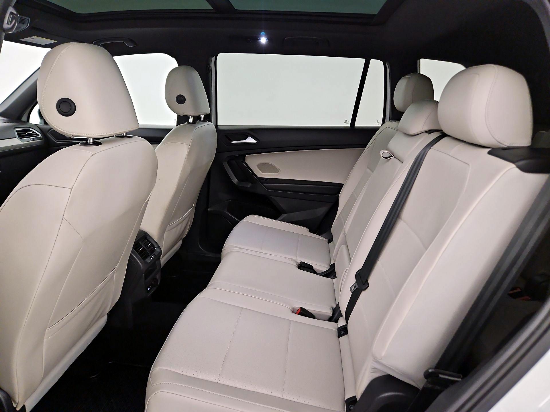 Thumbnail: 2021 Volkswagen Tiguan - 20