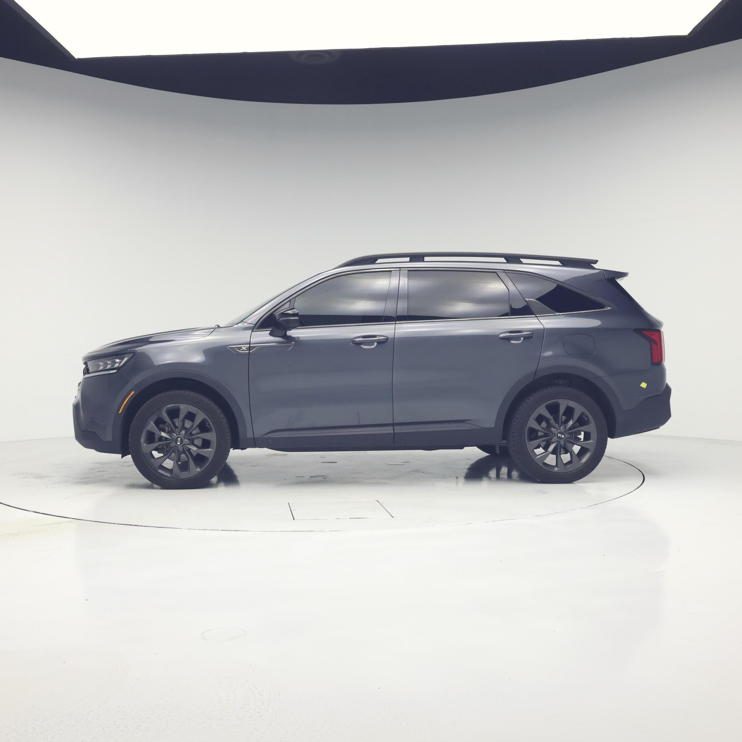 Thumbnail: 2021 Kia Sorento - 3
