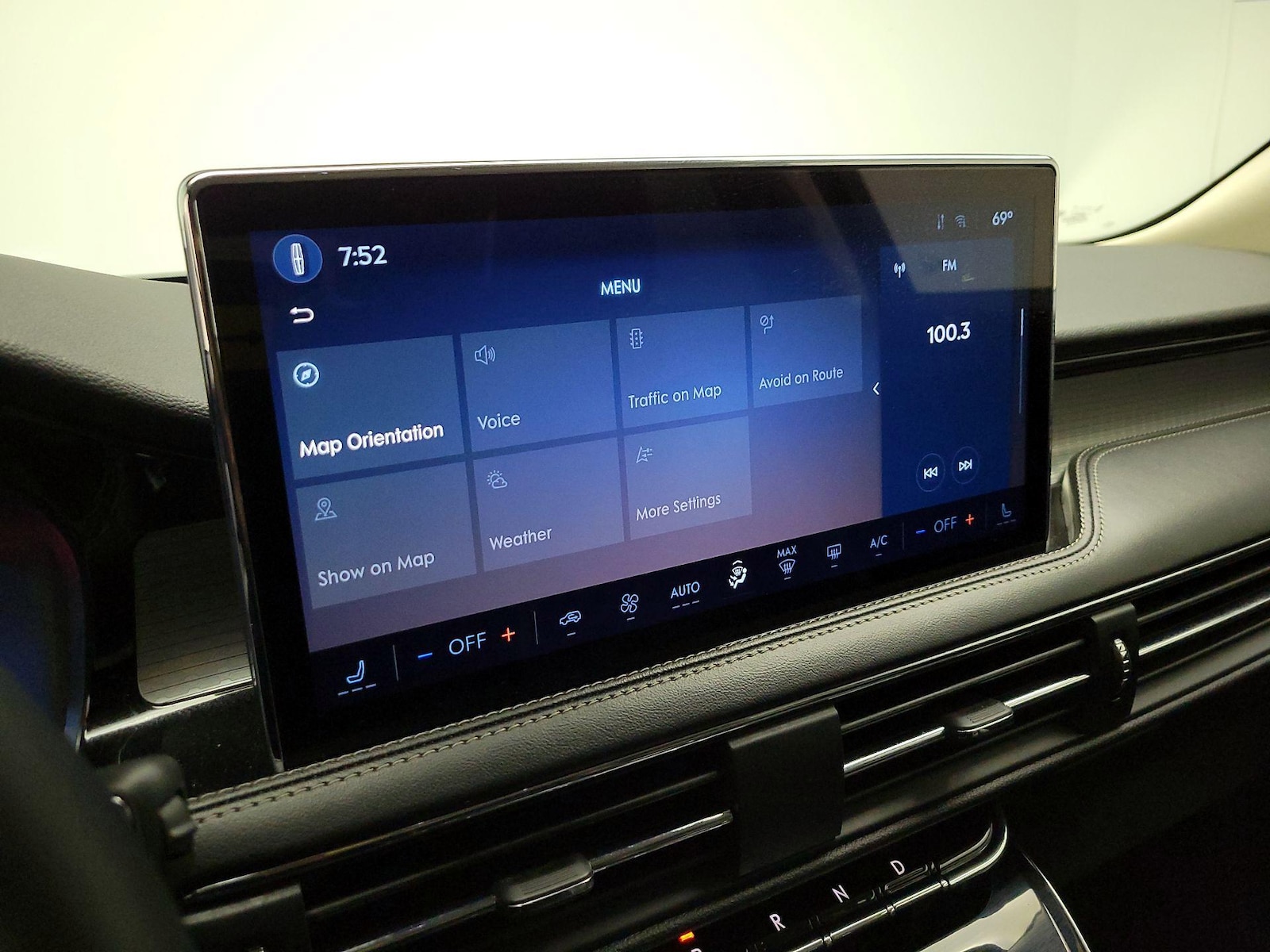 2024 Lincoln Corsair Premiere - Photo 16