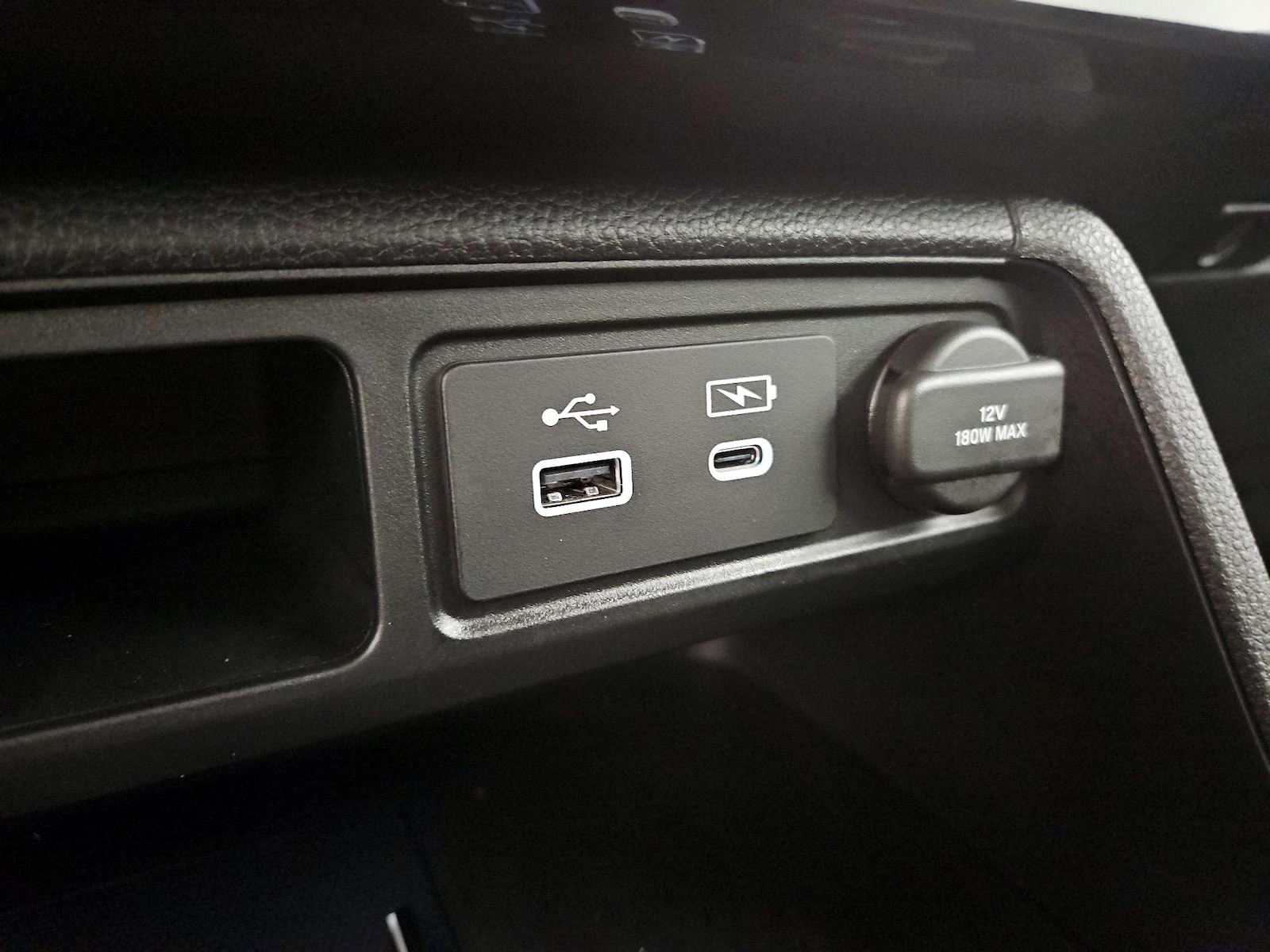 2025 Honda Pilot TrailSport - Photo 19