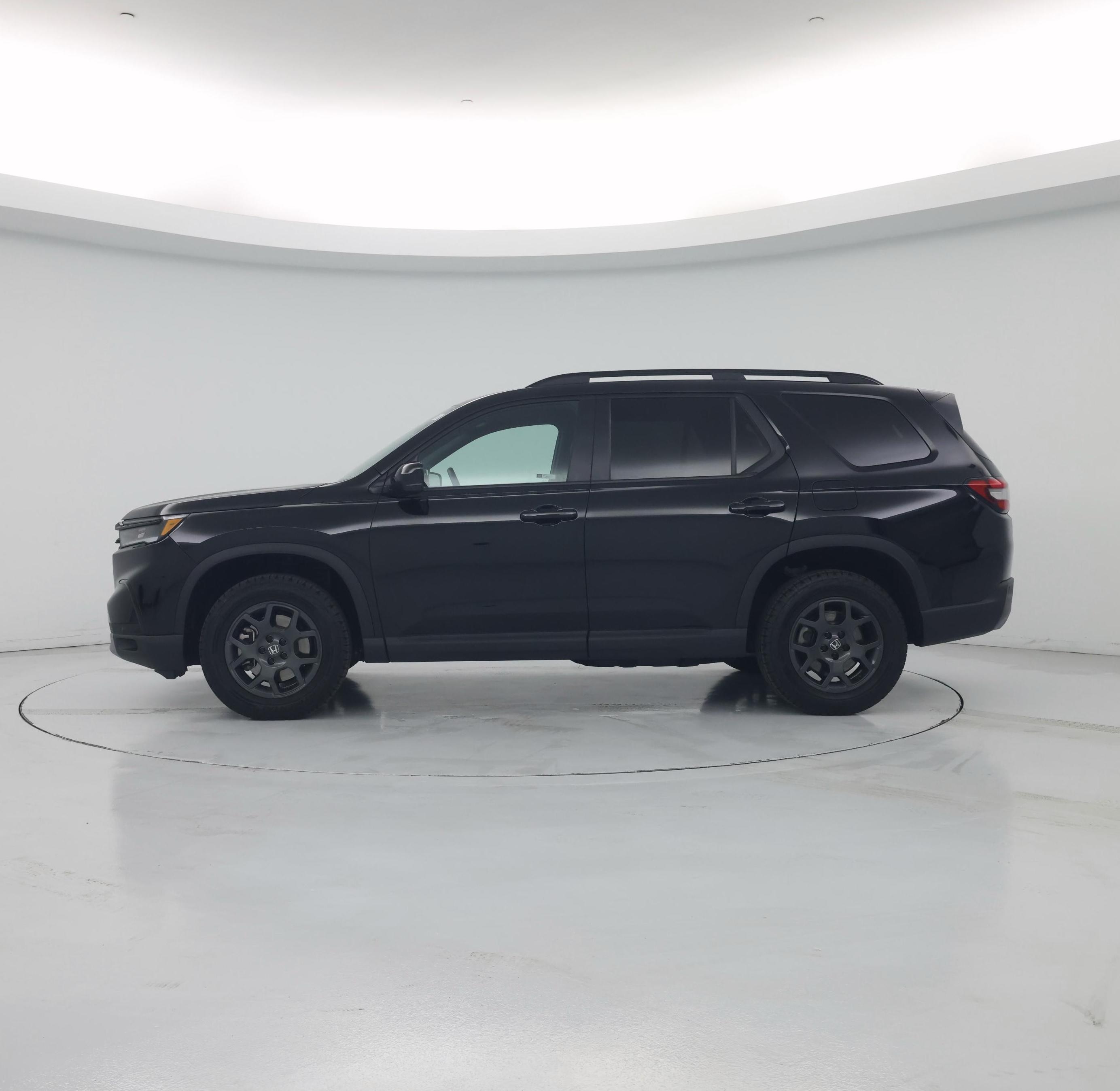 Thumbnail: 2025 Honda Pilot - 3