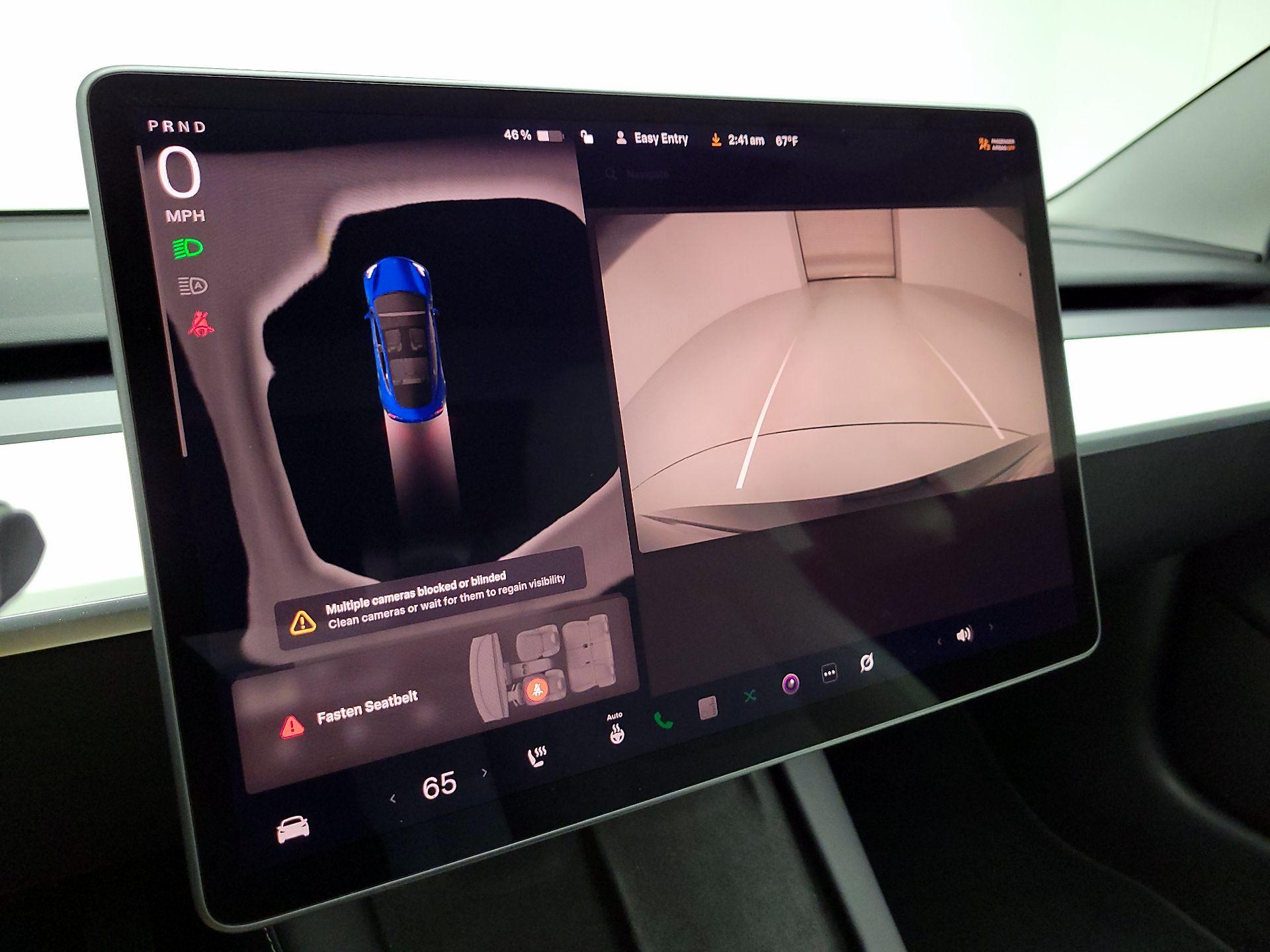Thumbnail: 2023 Tesla Model 3 - 14