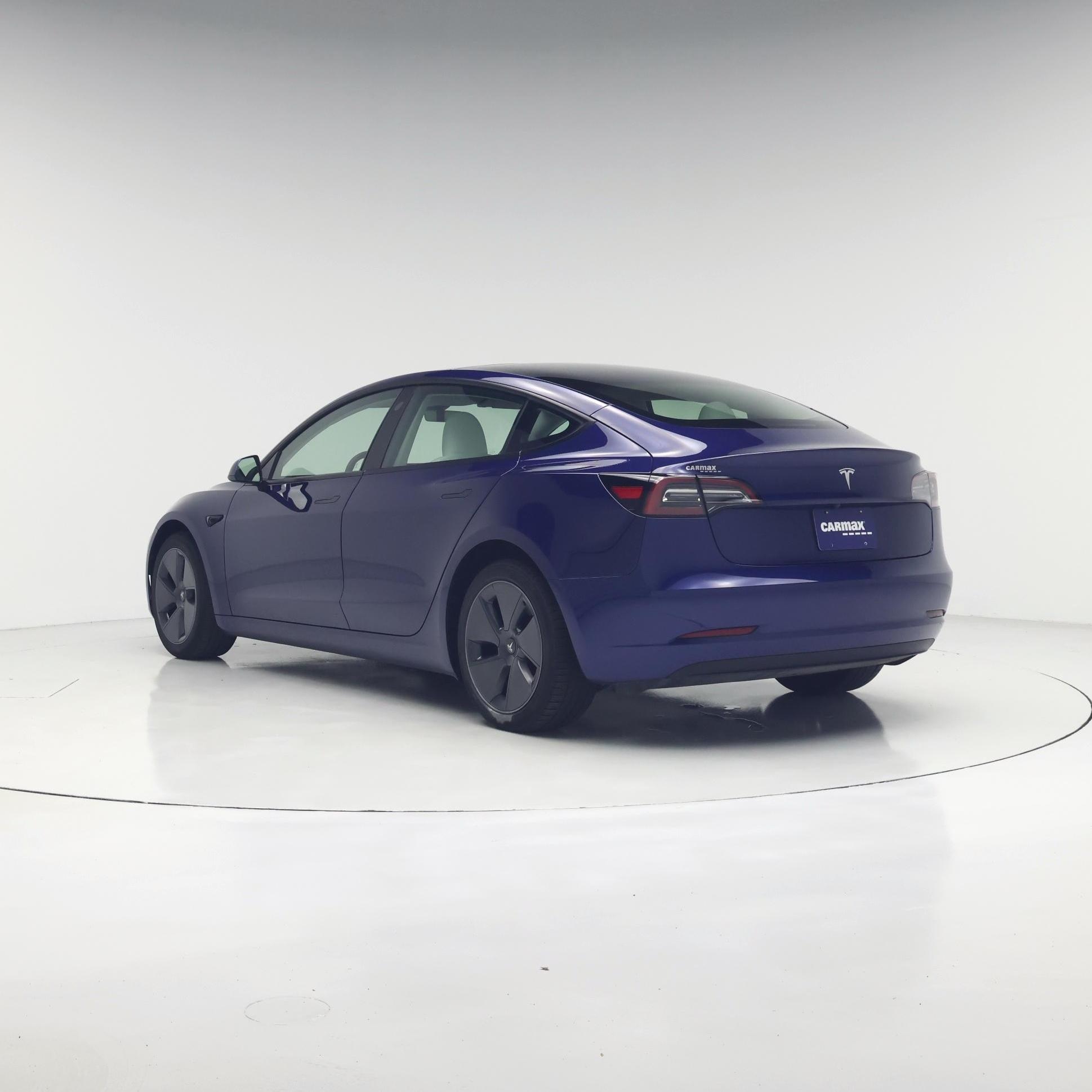 Thumbnail: 2023 Tesla Model 3 - 2