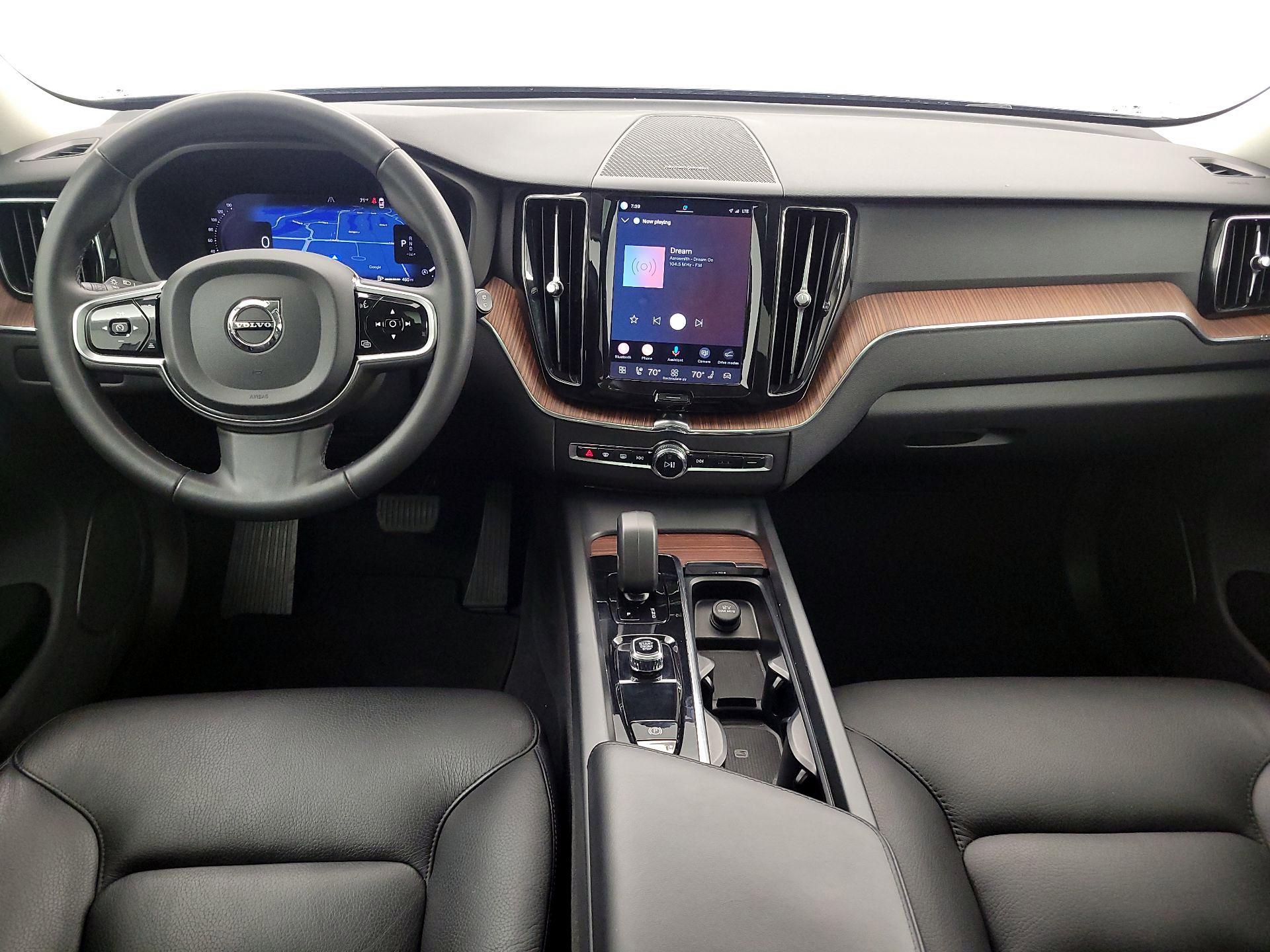 Thumbnail: 2024 Volvo XC60 - 9