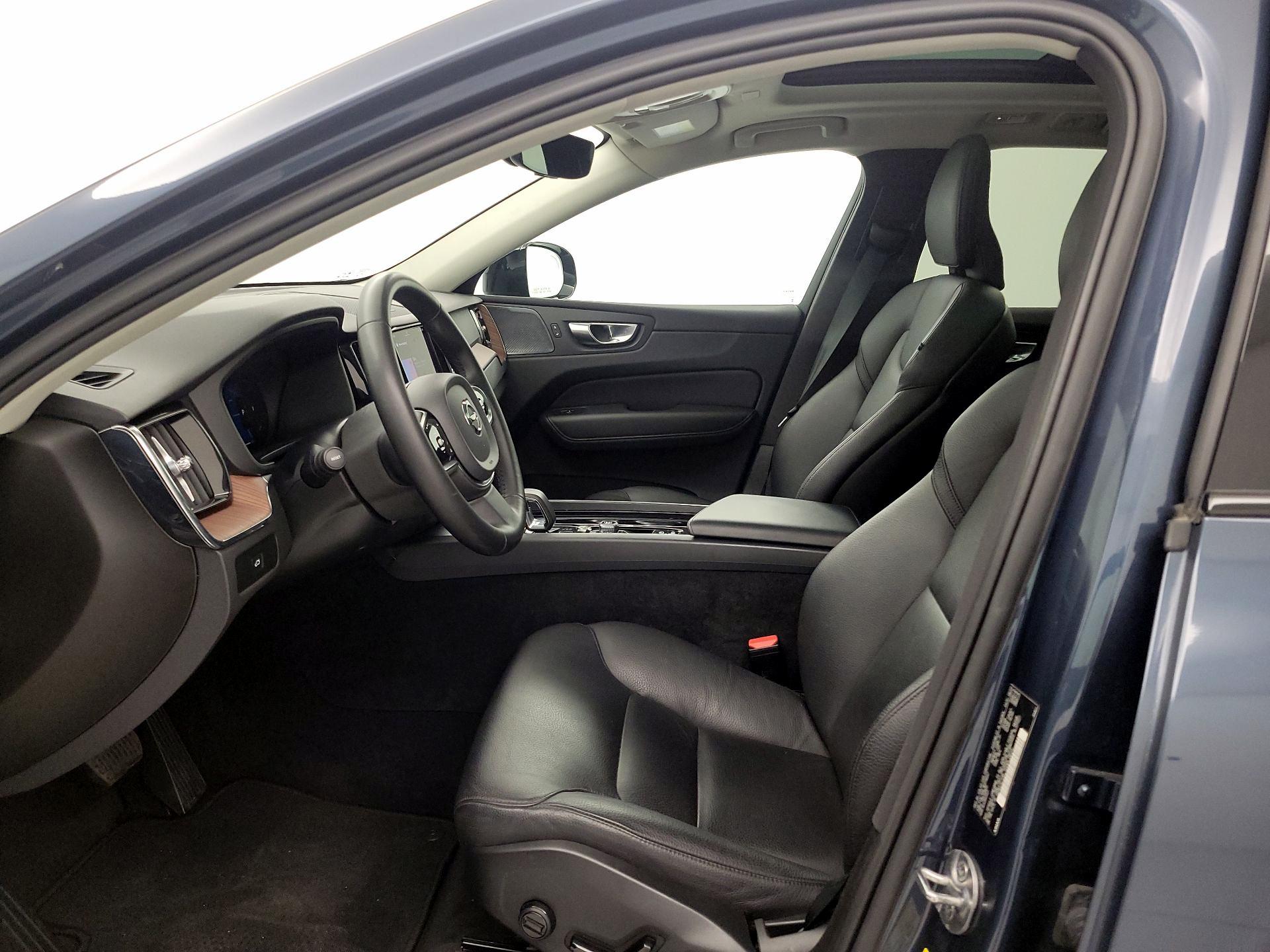 Thumbnail: 2024 Volvo XC60 - 11