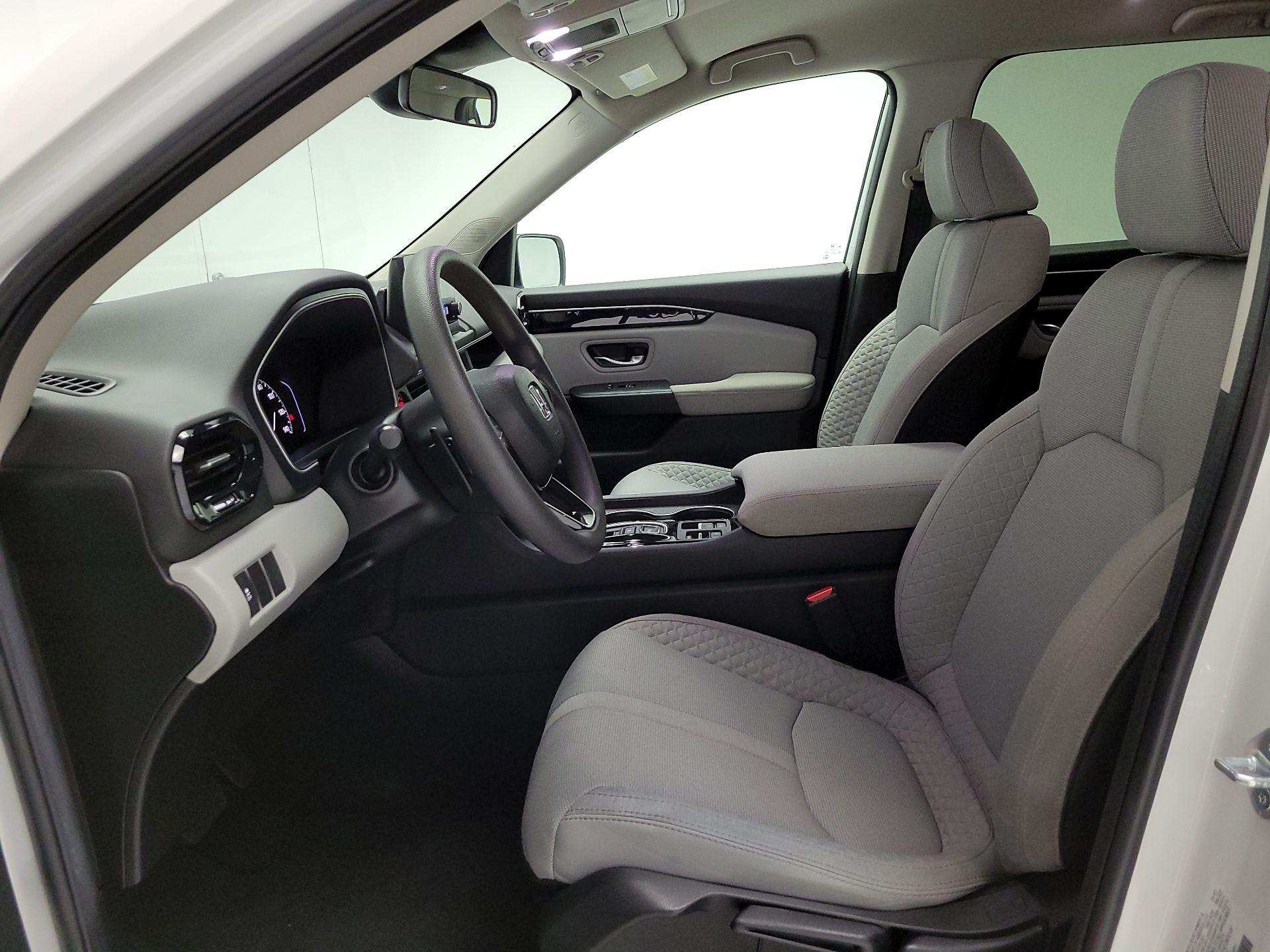 Thumbnail: 2023 Honda Pilot - 11