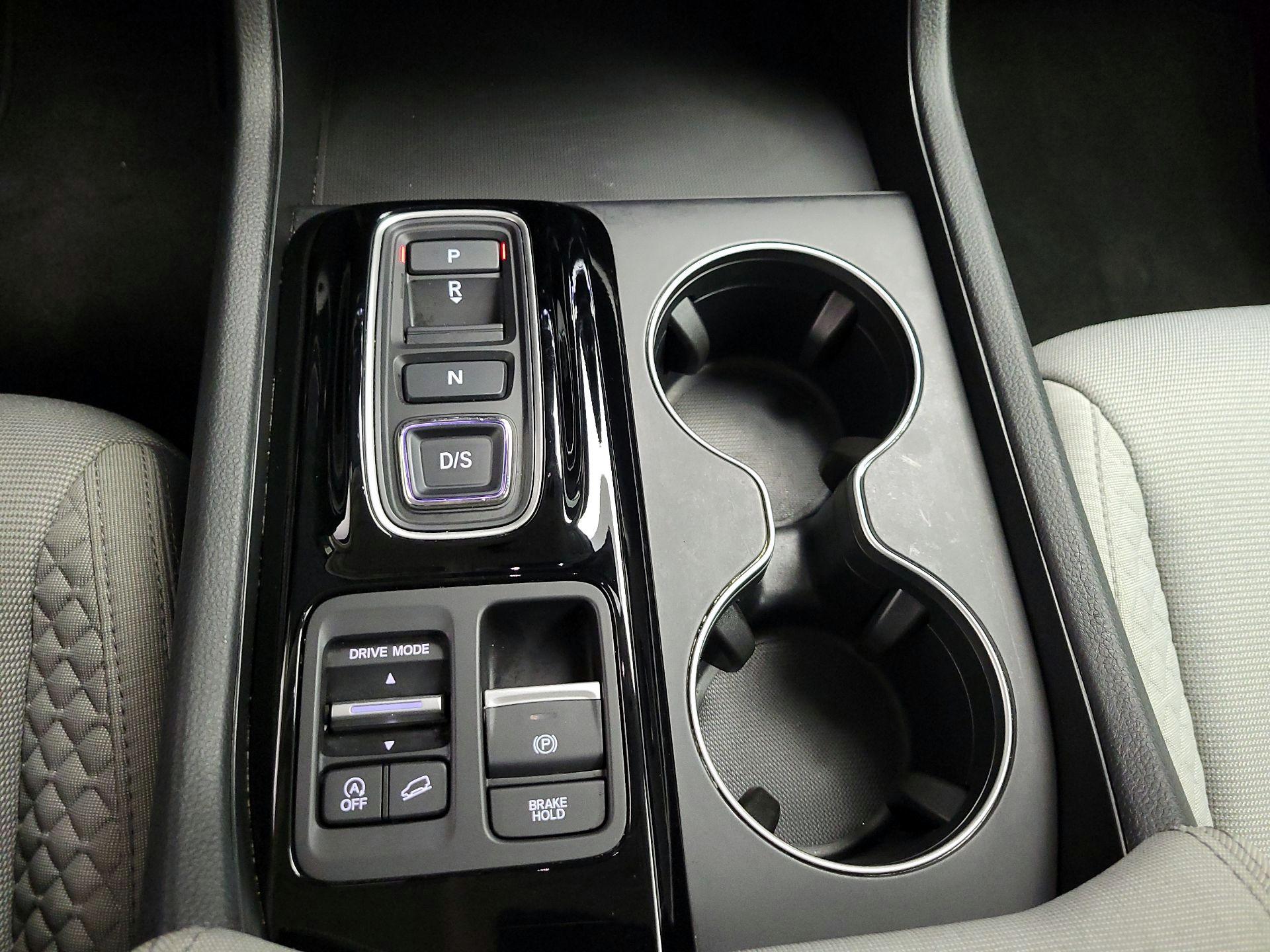 Thumbnail: 2023 Honda Pilot - 16