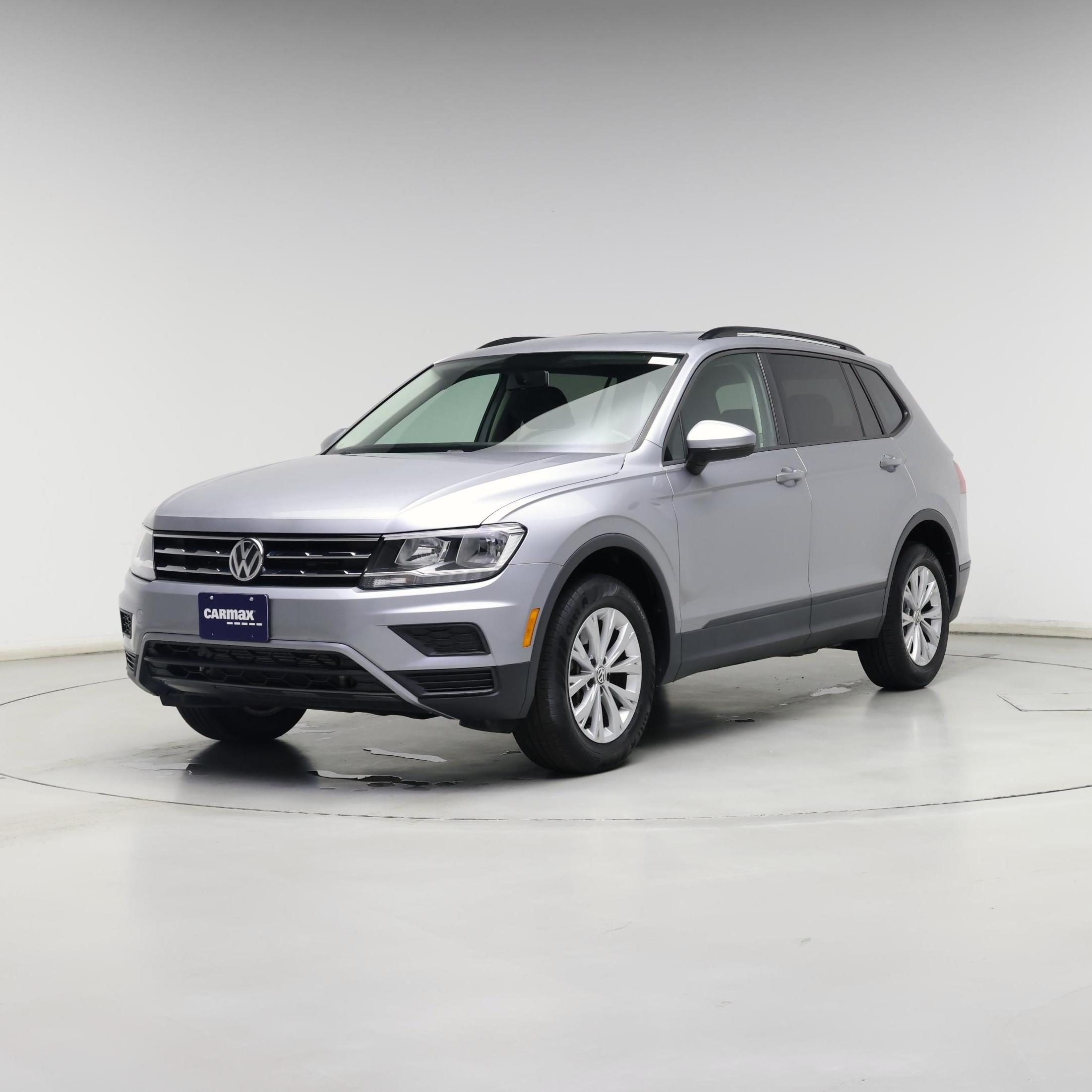 Thumbnail: 2020 Volkswagen Tiguan - 4