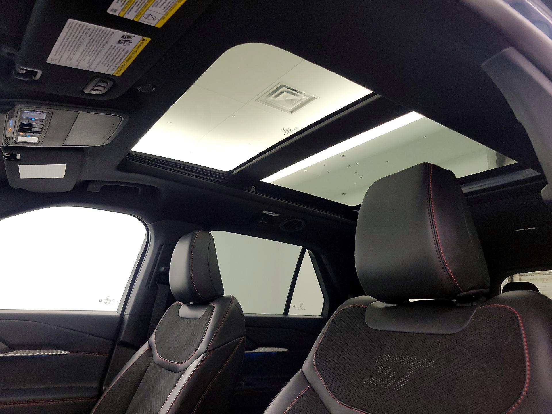 Thumbnail: 2025 Ford Explorer - 20
