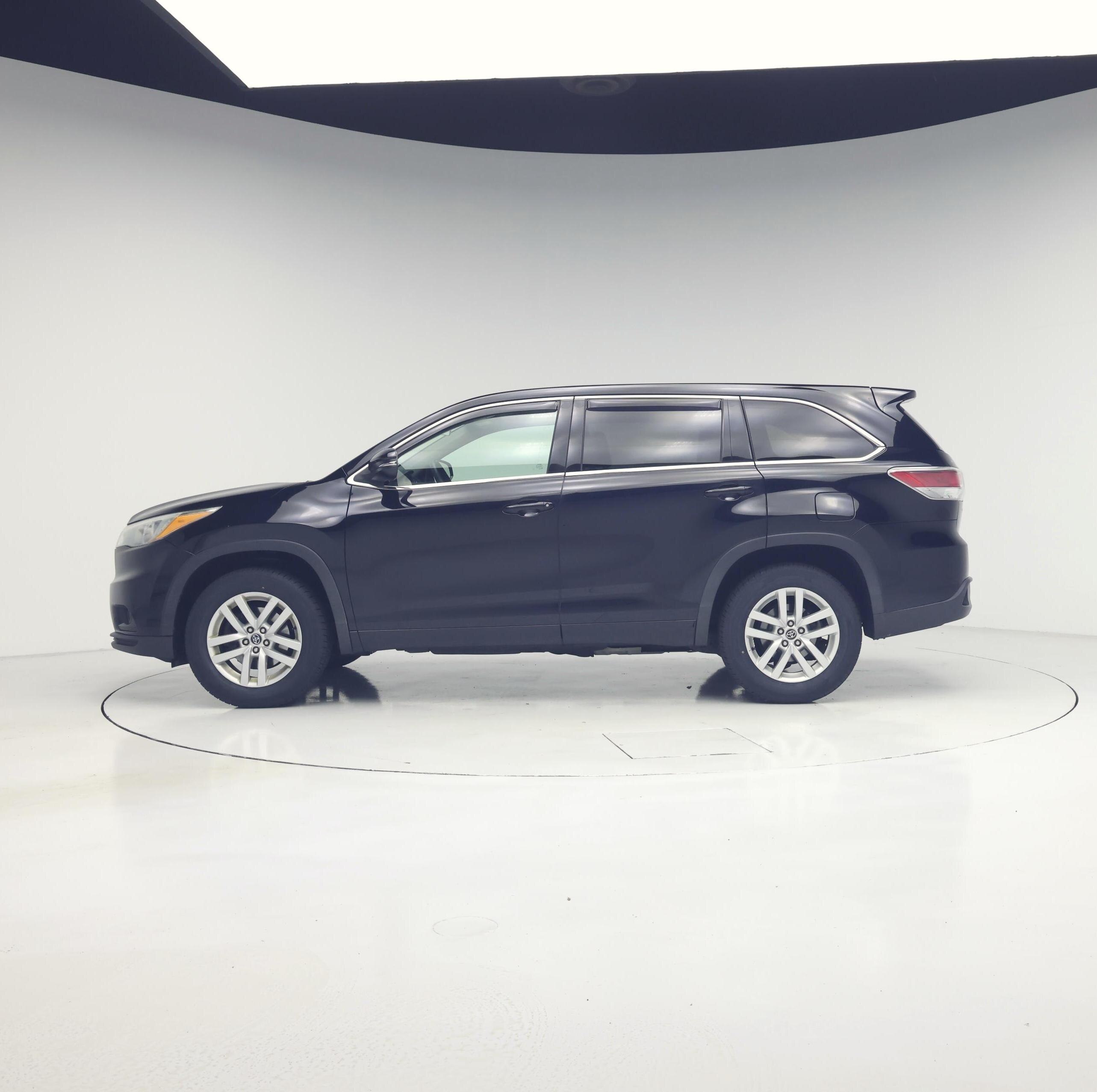 Thumbnail: 2016 Toyota Highlander - 3