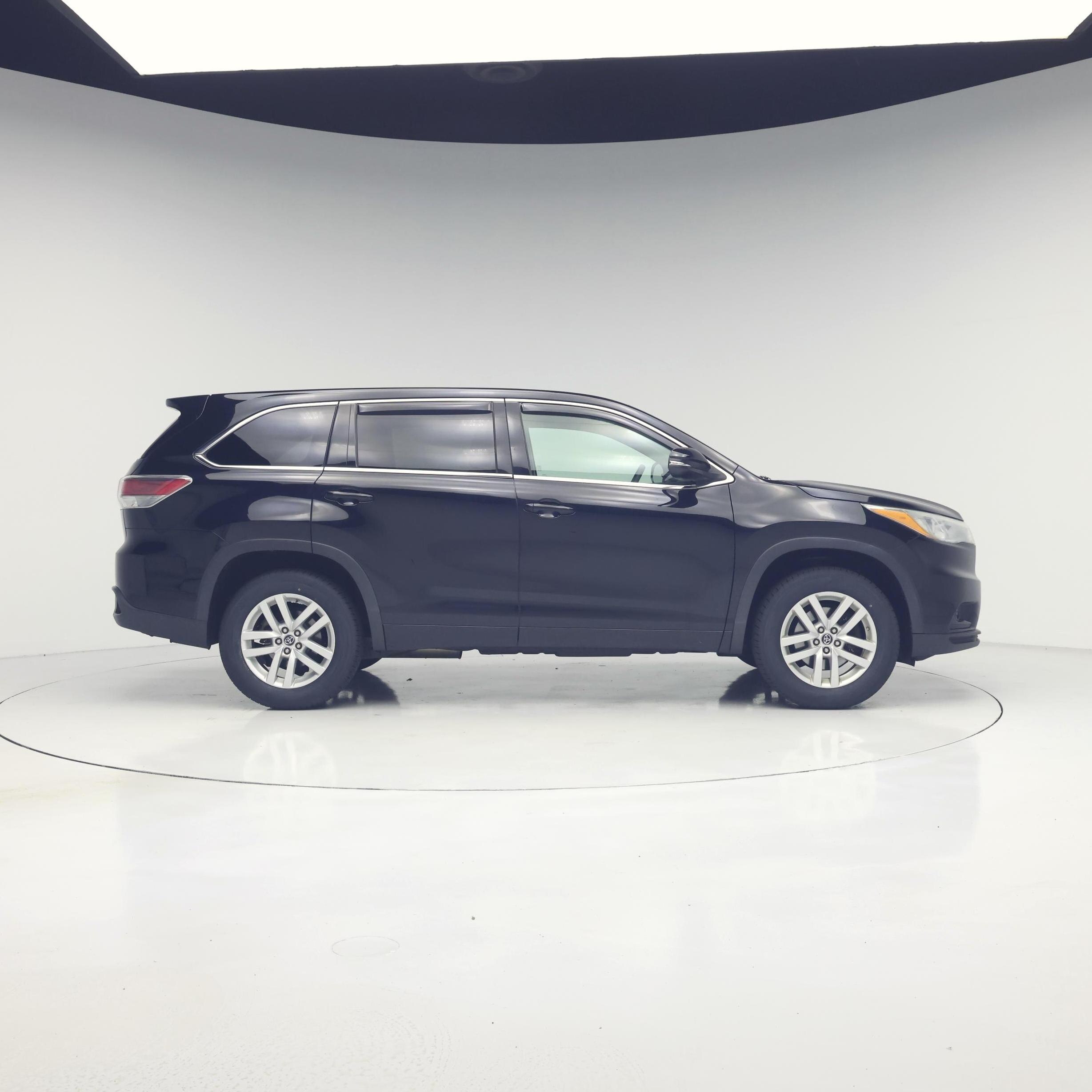 Thumbnail: 2016 Toyota Highlander - 7