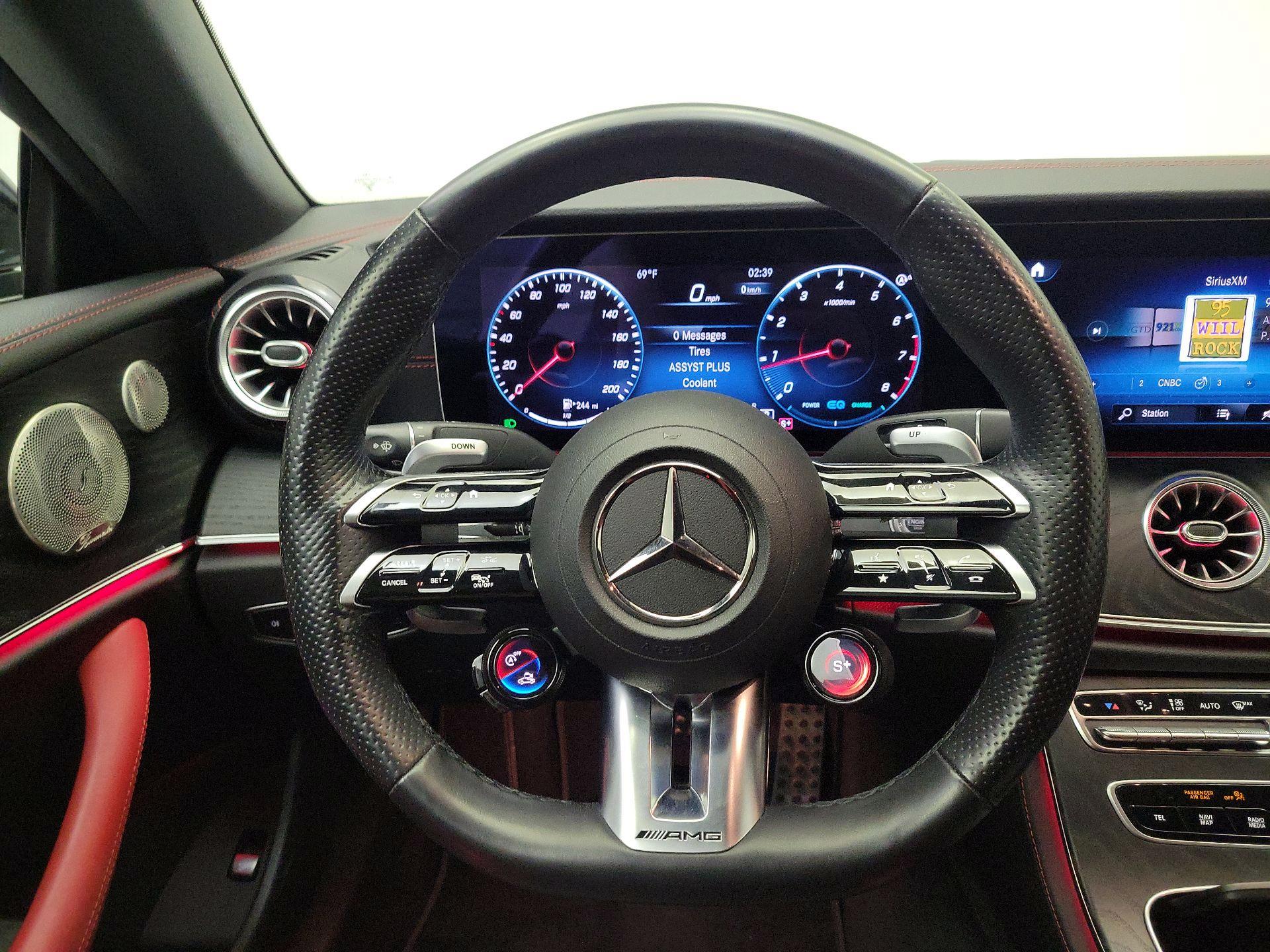 Thumbnail: 2023 Mercedes-Benz E-Class - 10