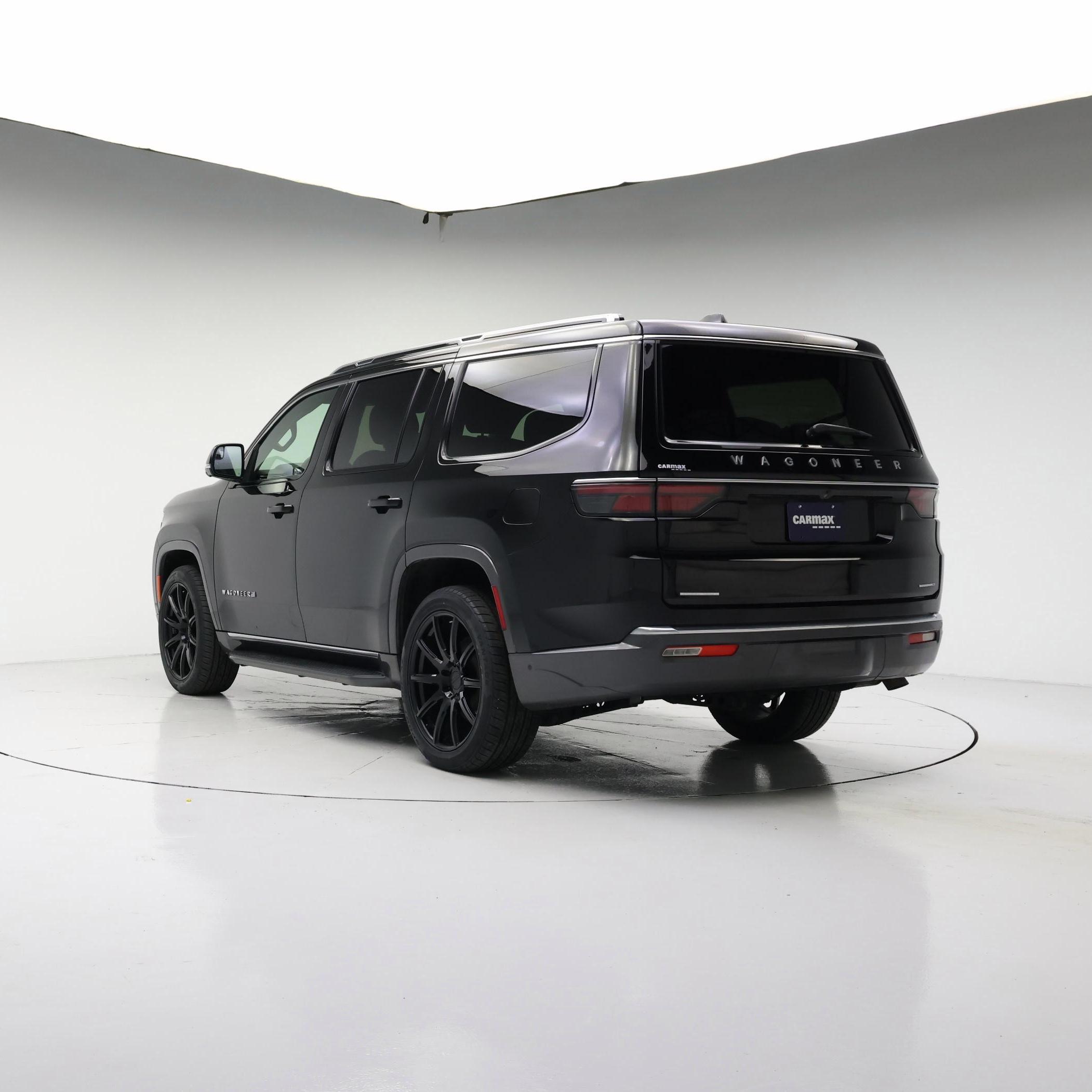 Thumbnail: 2022 Jeep Wagoneer - 2