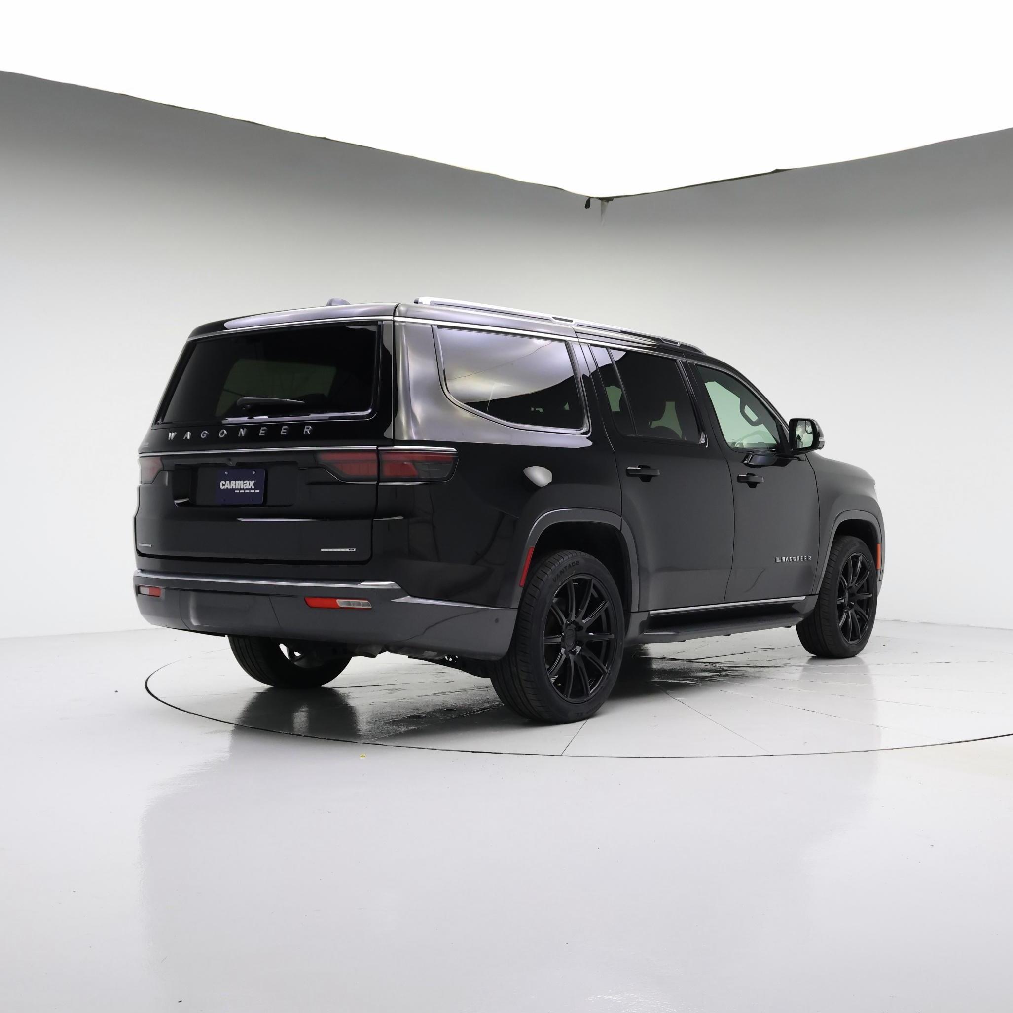 Thumbnail: 2022 Jeep Wagoneer - 8