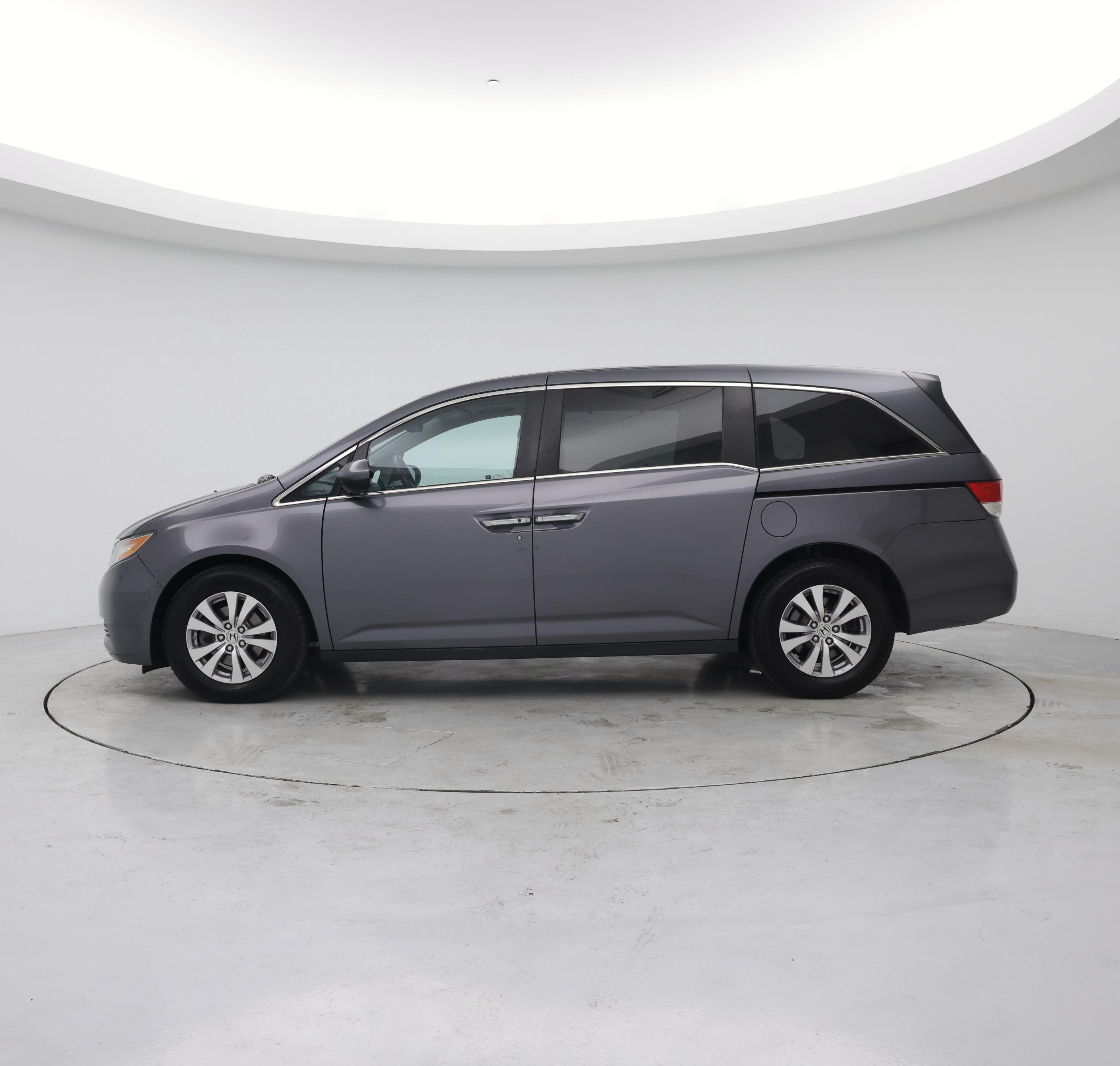 Thumbnail: 2016 Honda Odyssey - 3