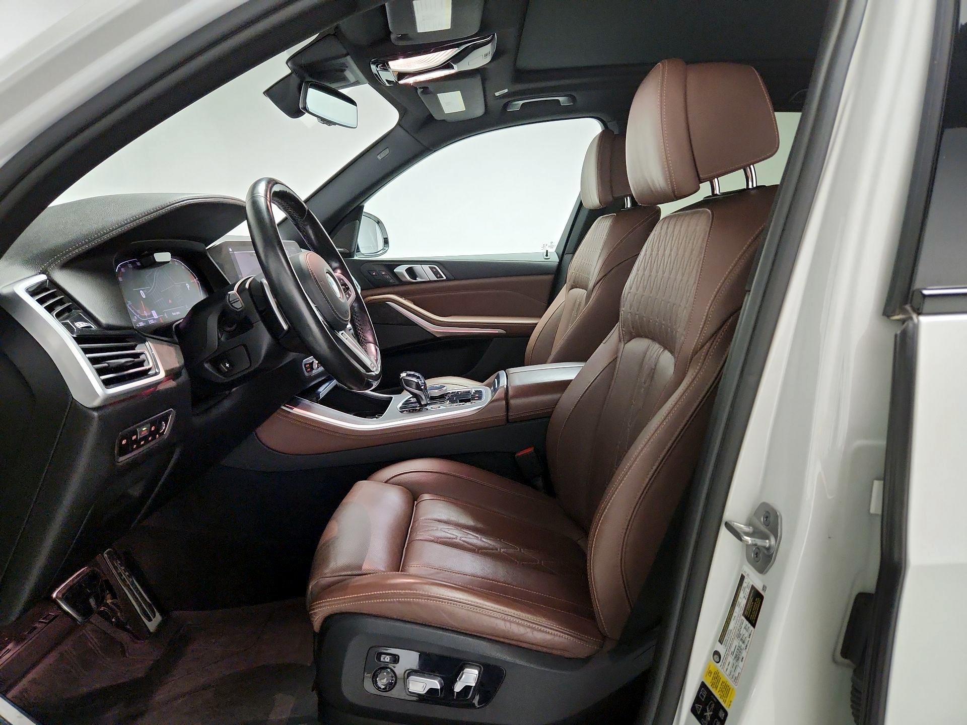 Thumbnail: 2021 BMW X5 - 11