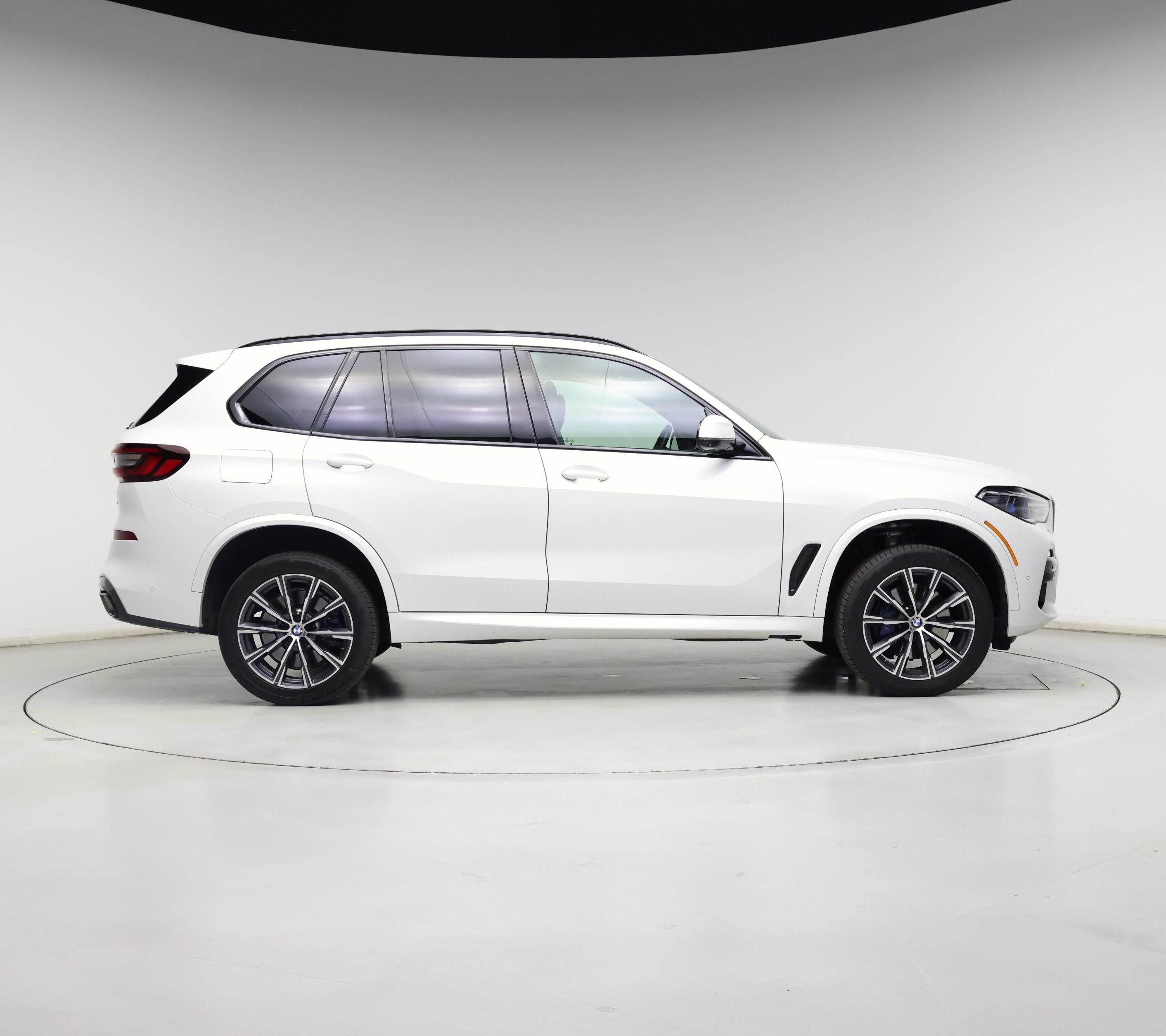 Thumbnail: 2021 BMW X5 - 7