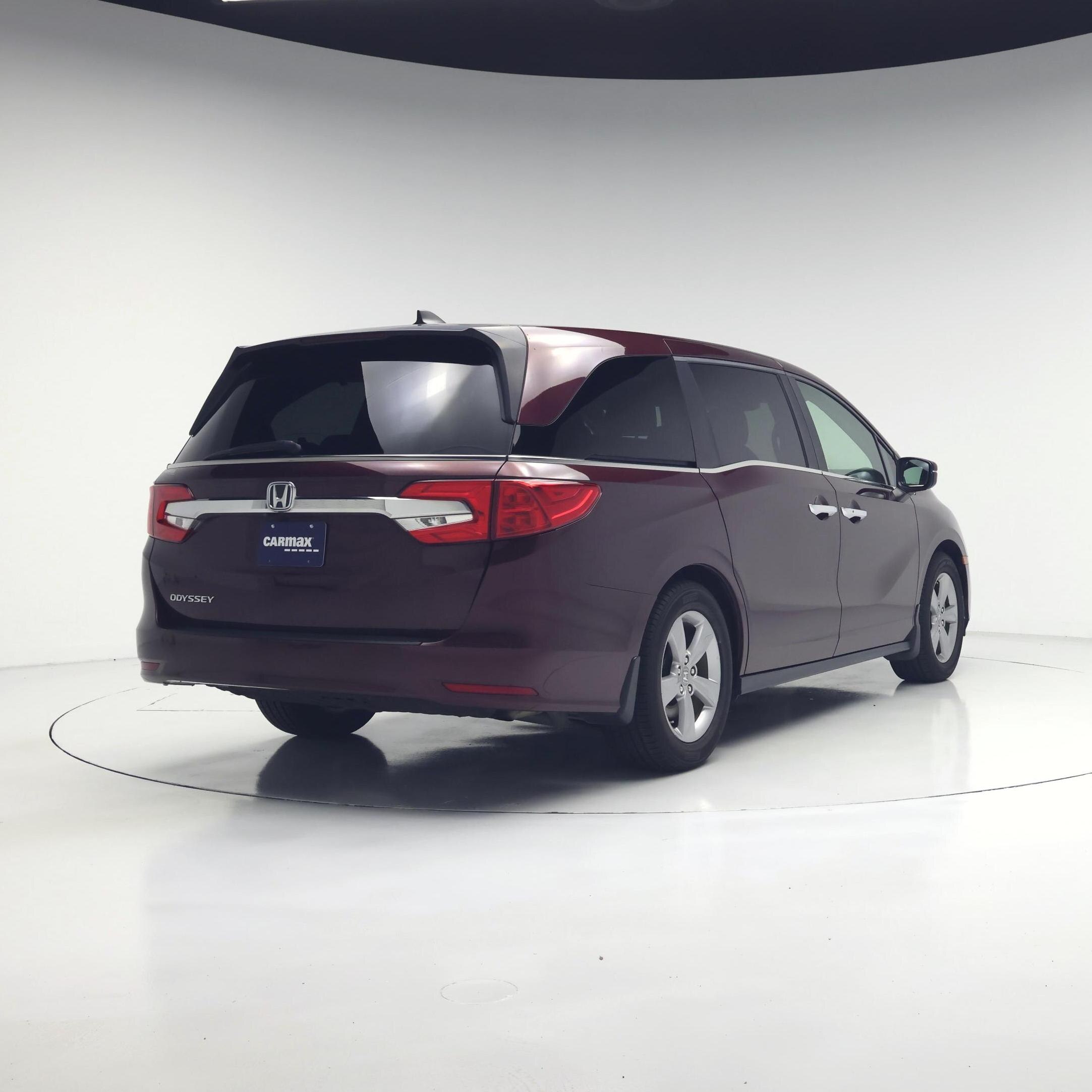 Thumbnail: 2019 Honda Odyssey - 8