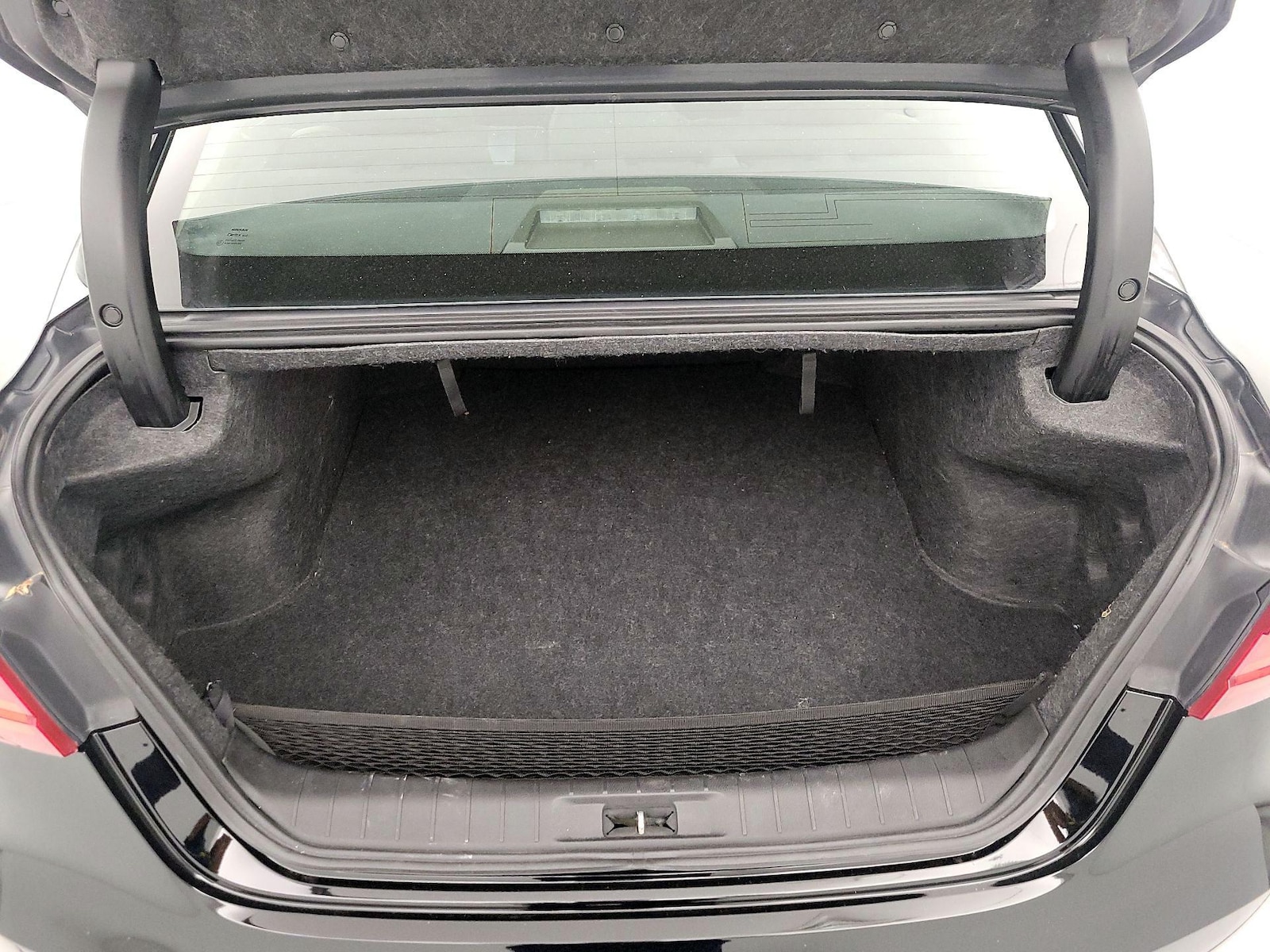 2018 Nissan Maxima SV - Photo 22