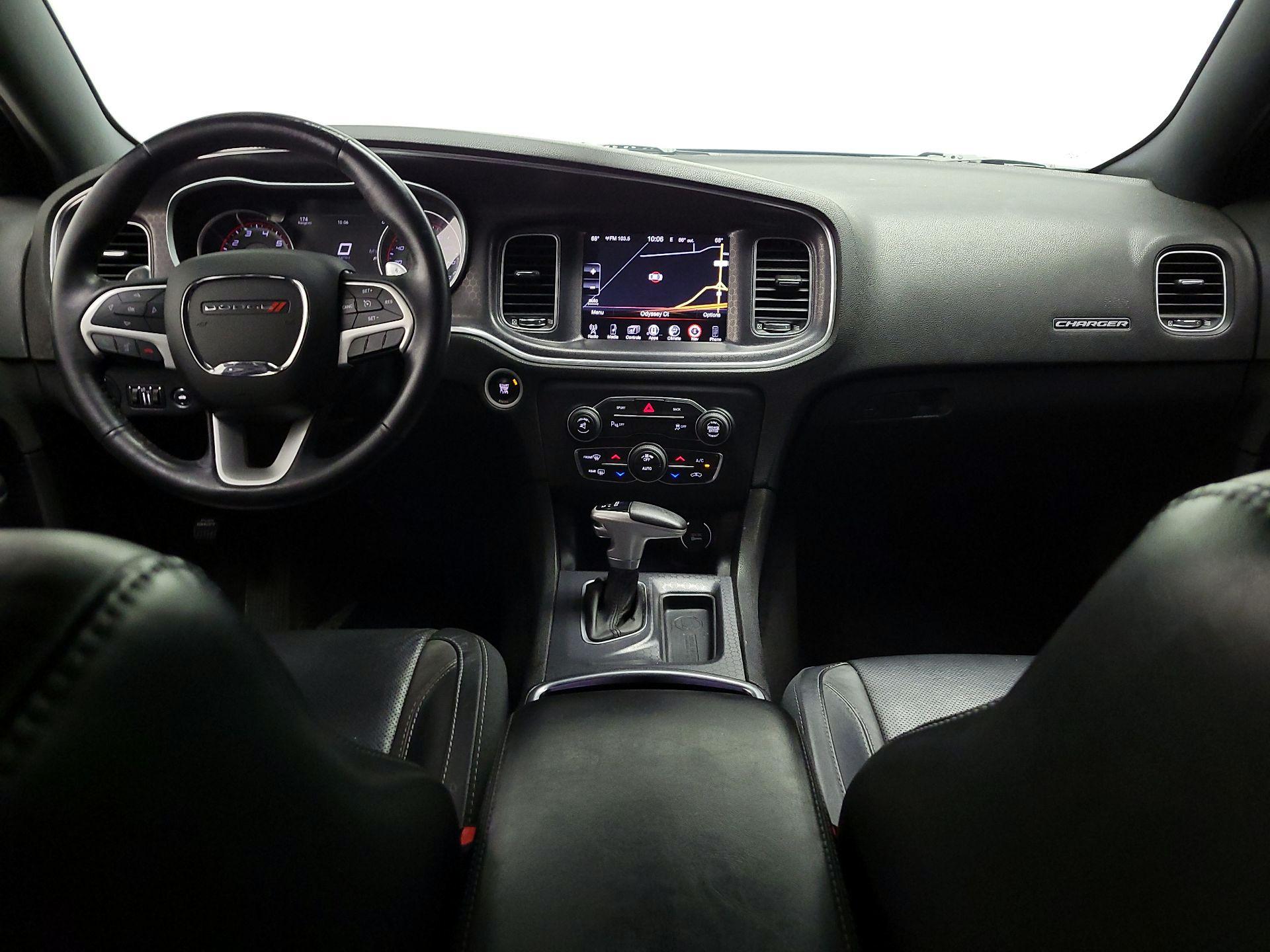 Thumbnail: 2016 Dodge Charger - 9