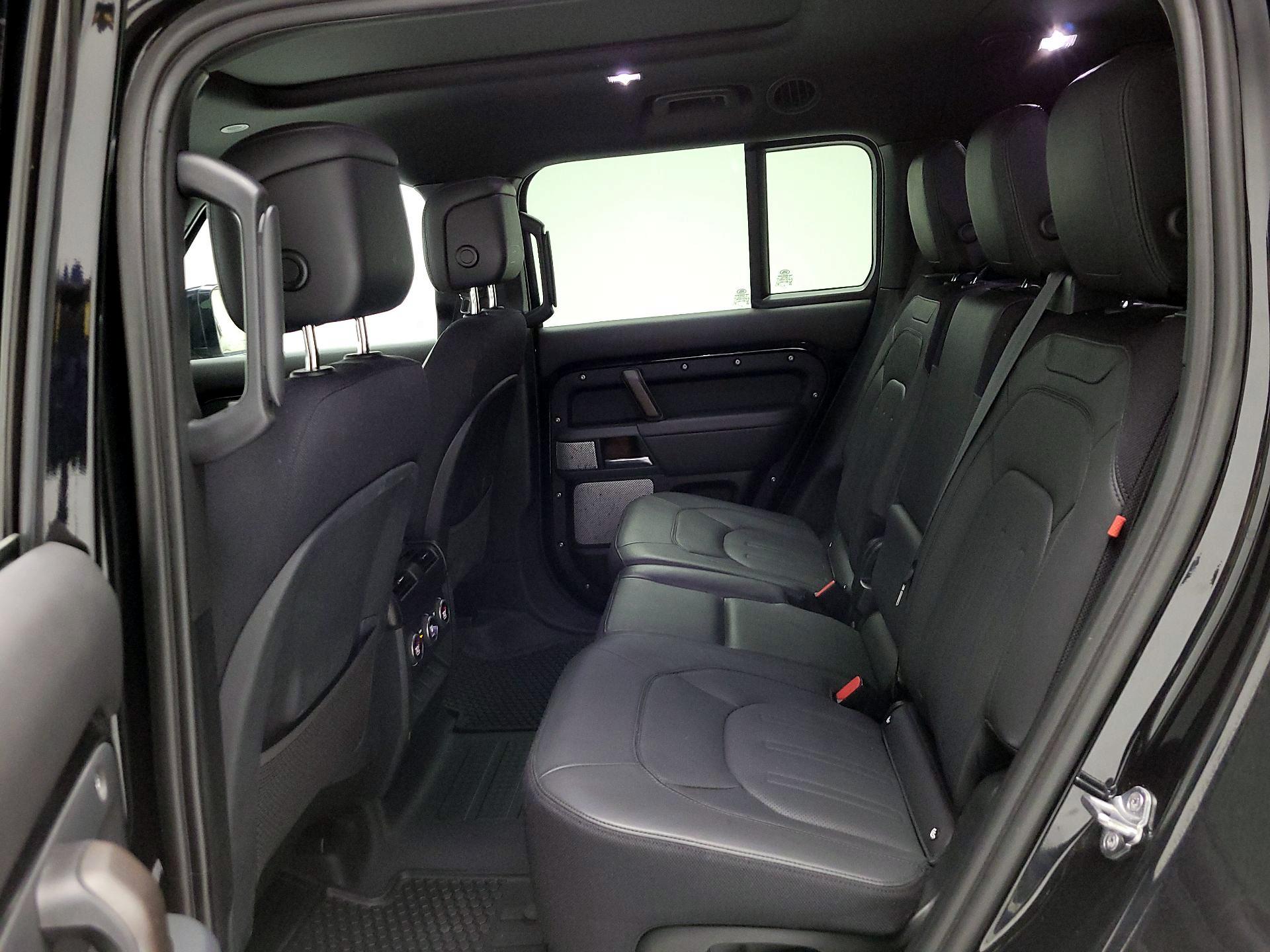 Thumbnail: 2023 Land Rover Defender - 19