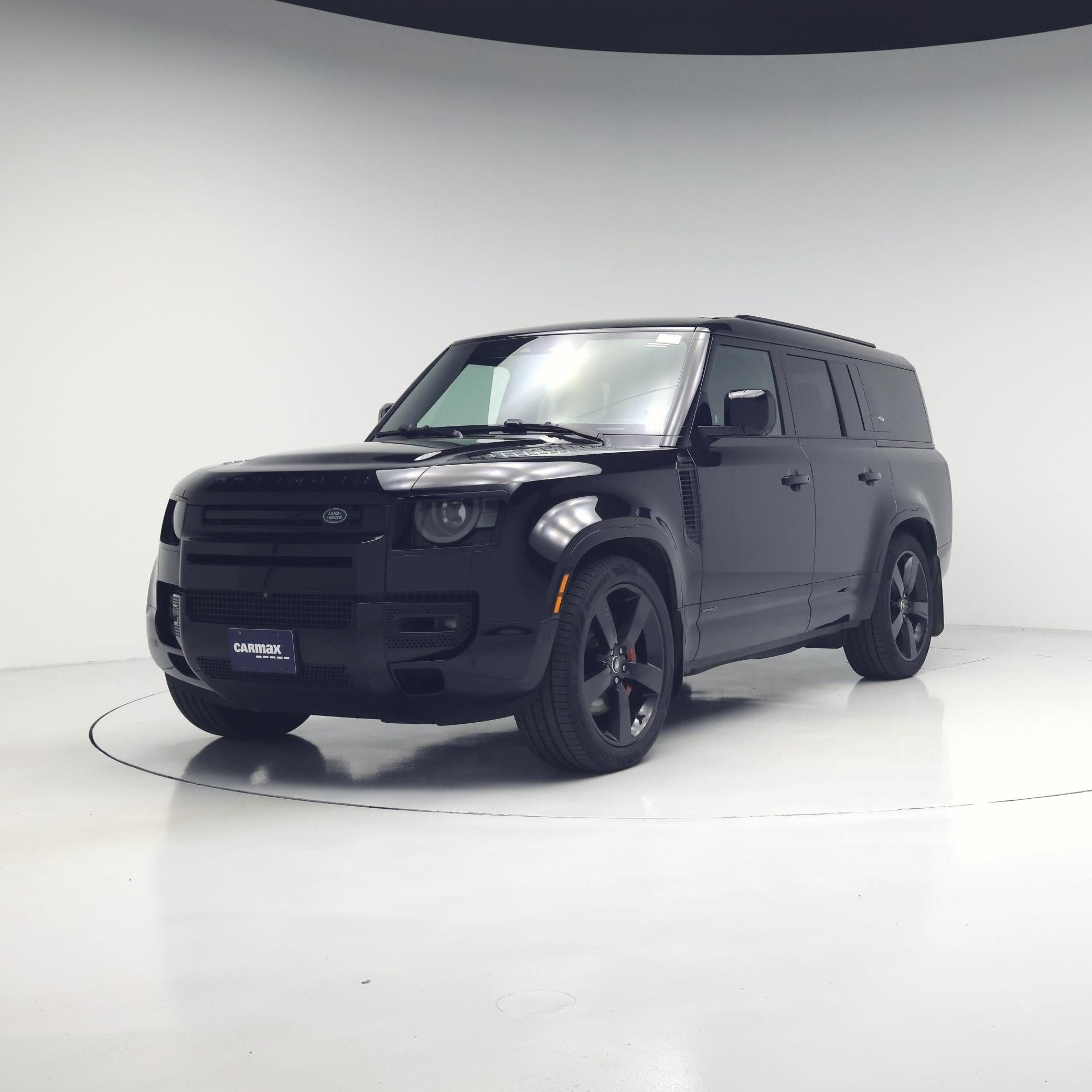 Thumbnail: 2023 Land Rover Defender - 4