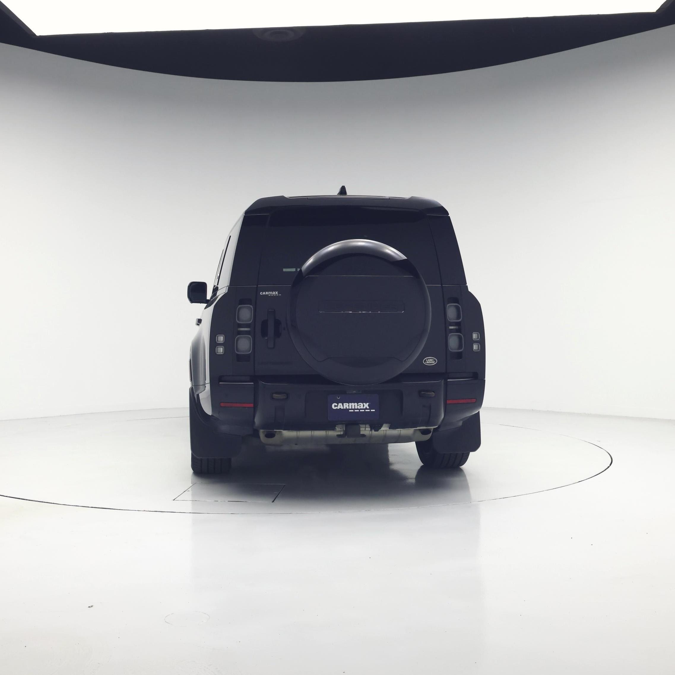 Thumbnail: 2023 Land Rover Defender - 6