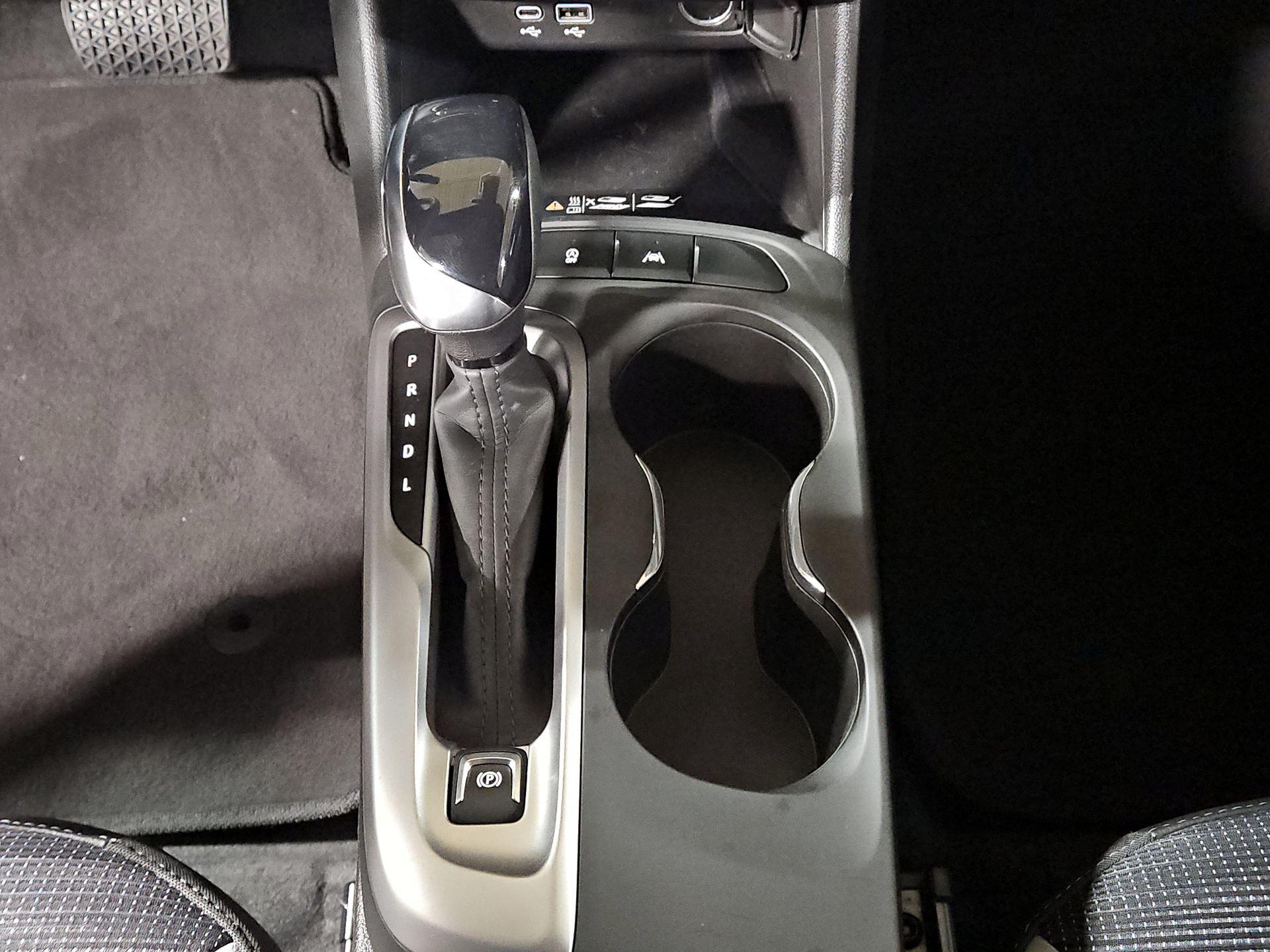 Thumbnail: 2025 Buick Envista - 17