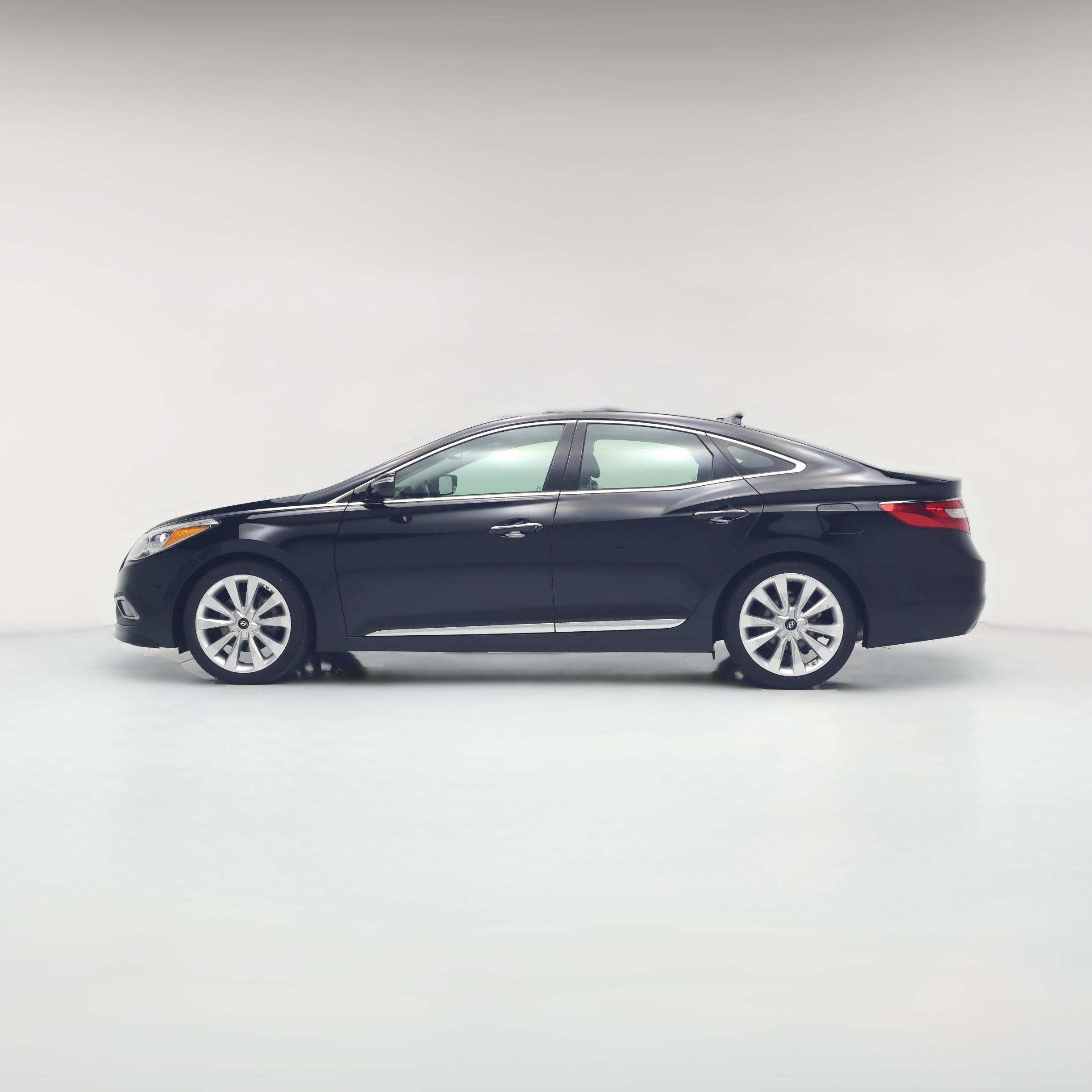Thumbnail: 2017 Hyundai Azera - 1