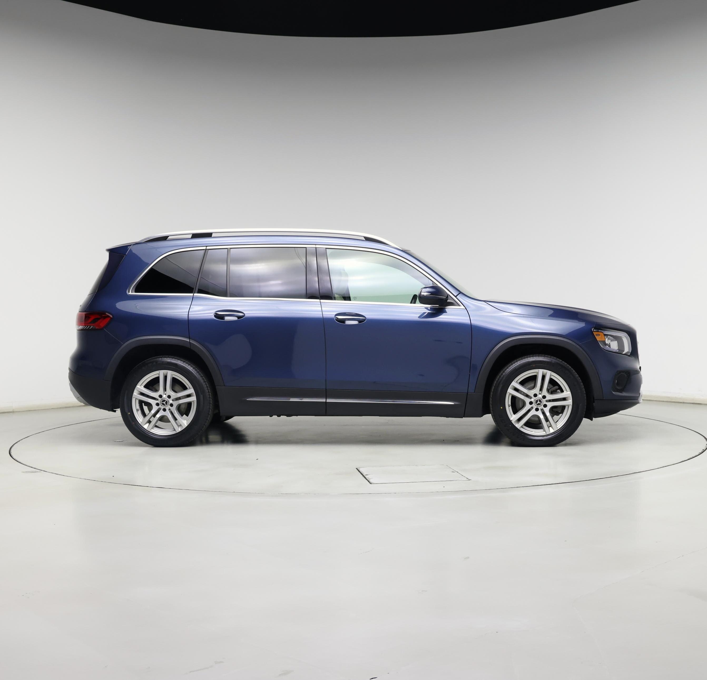Thumbnail: 2022 Mercedes-Benz GLB - 7