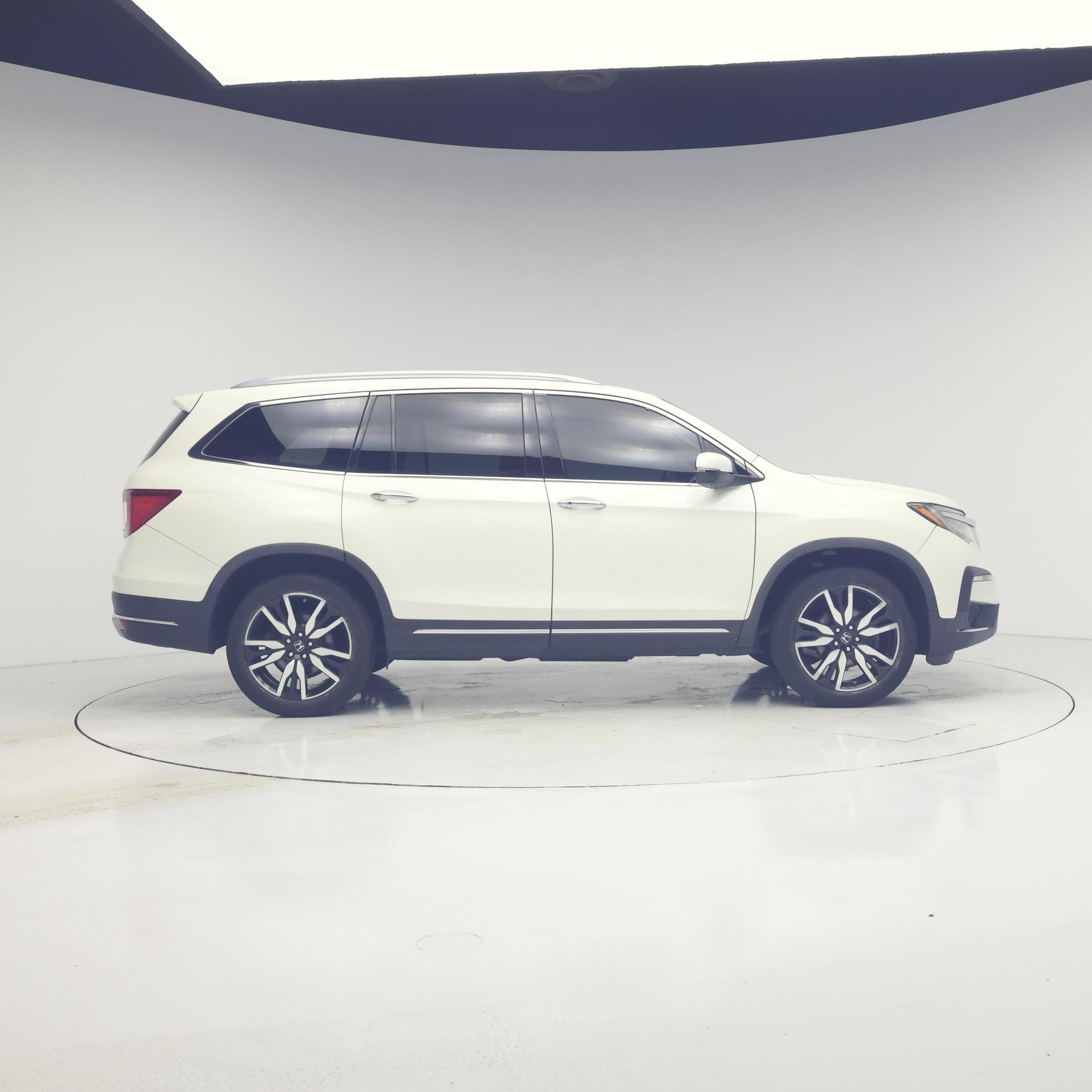 Thumbnail: 2019 Honda Pilot - 7